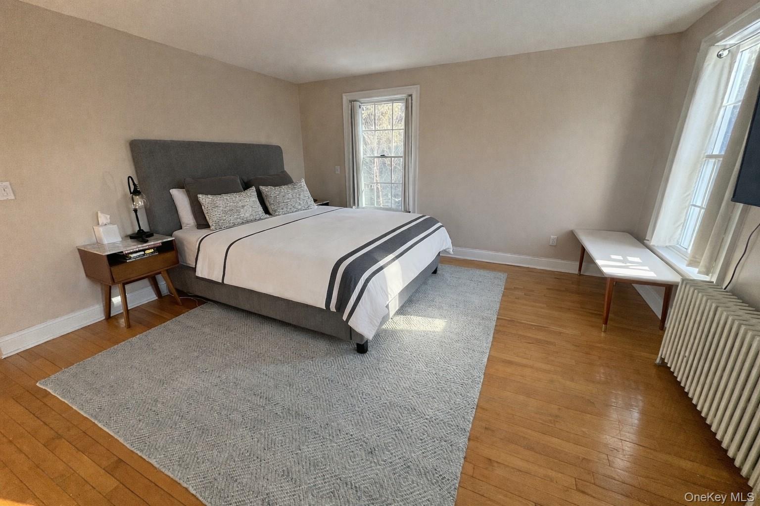 #10 photo, 2 Ruth Lane, Glenwood Landing , NY 11547