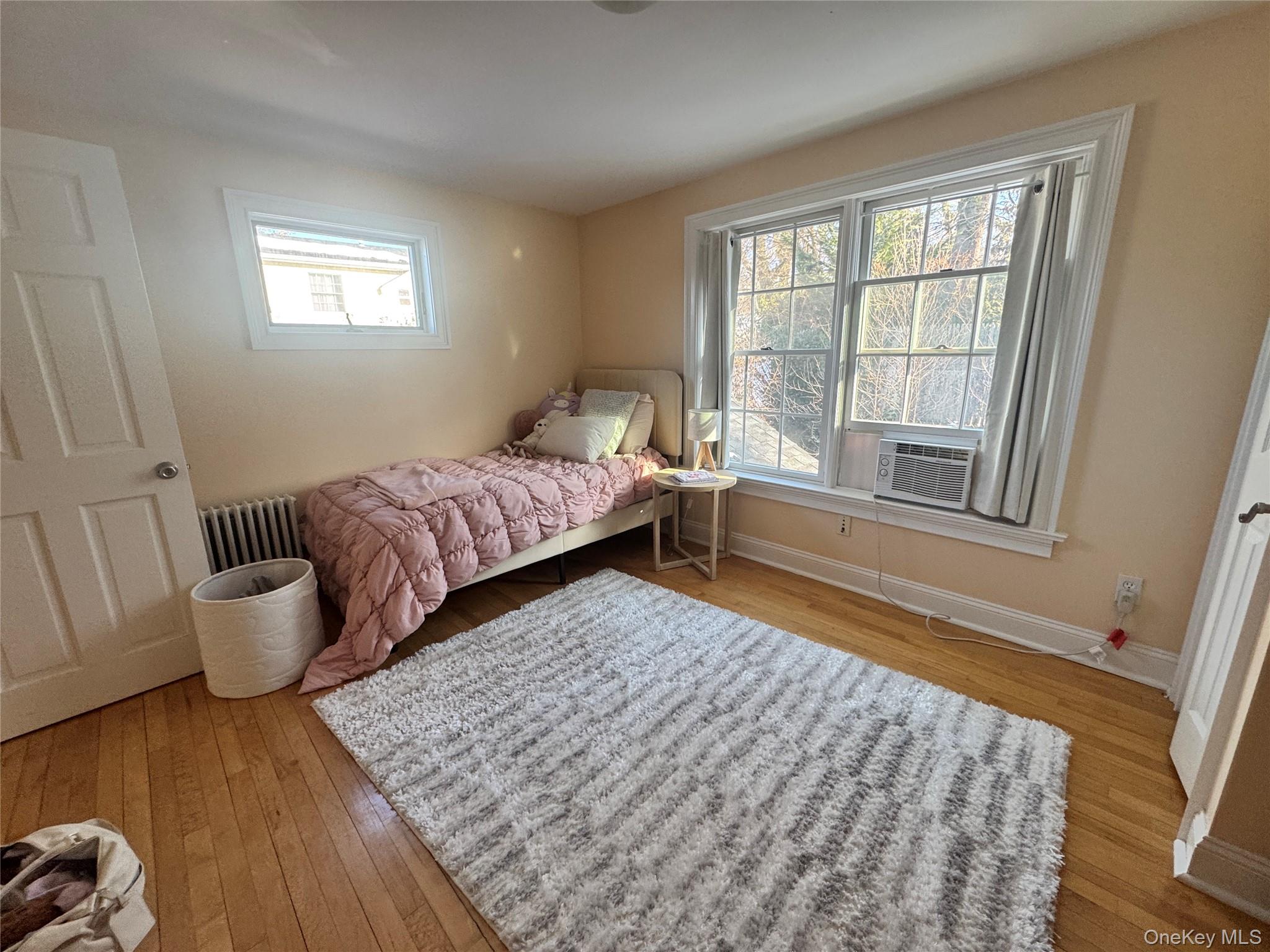 #12 photo, 2 Ruth Lane, Glenwood Landing , NY 11547