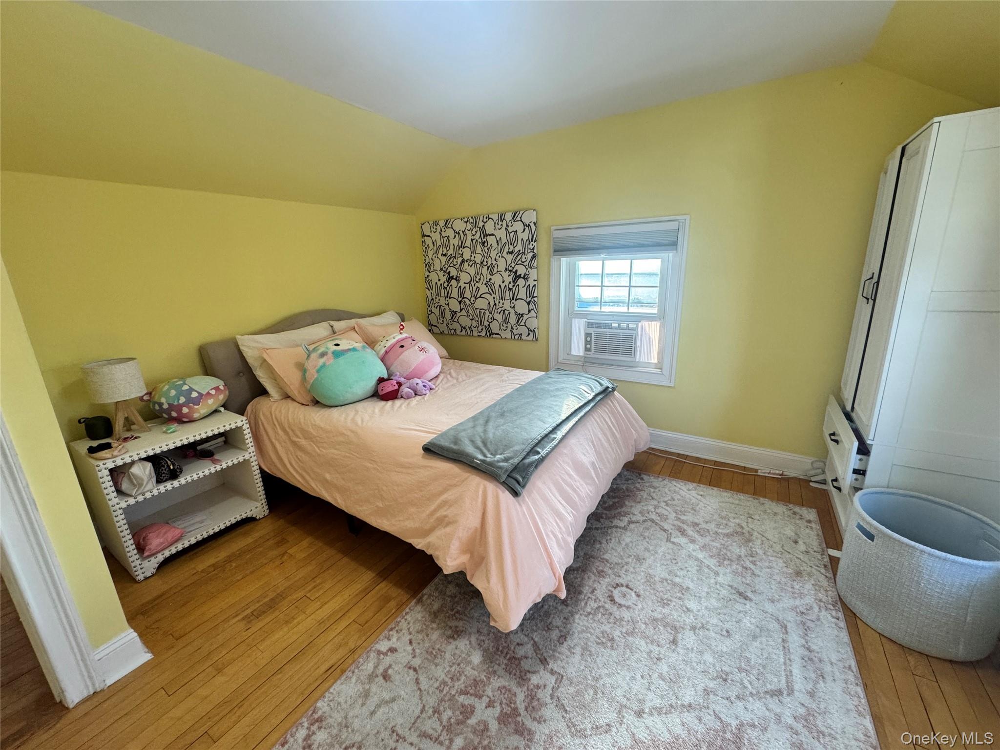 #13 photo, 2 Ruth Lane, Glenwood Landing , NY 11547