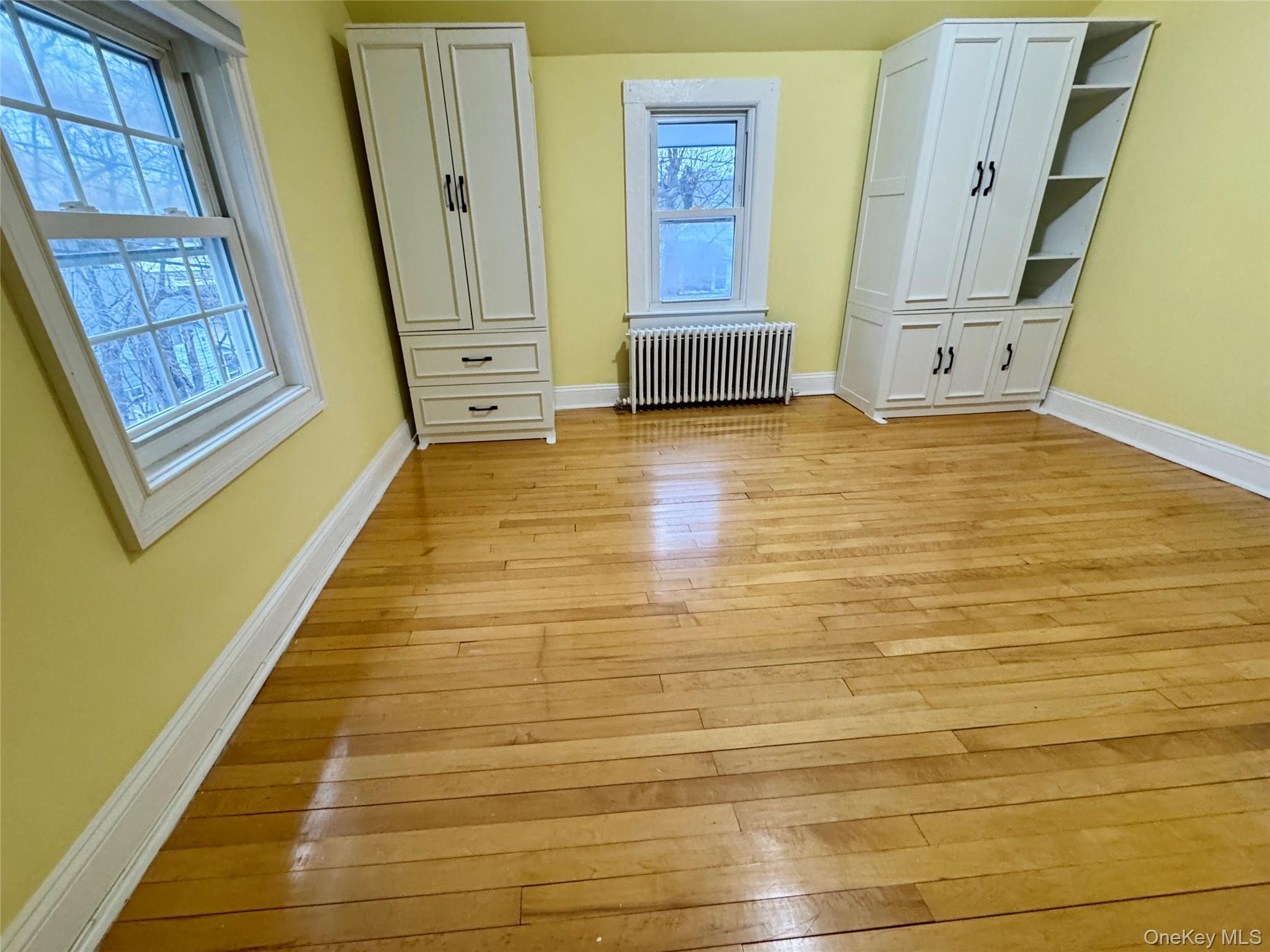 #14 photo, 2 Ruth Lane, Glenwood Landing , NY 11547