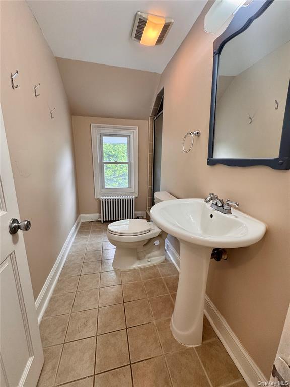 #15 photo, 2 Ruth Lane, Glenwood Landing , NY 11547