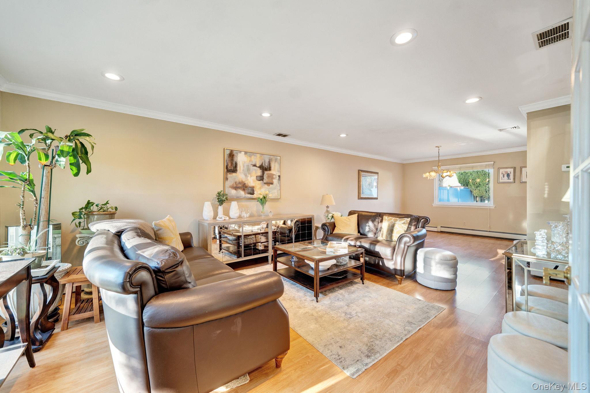 #9 photo, 3147 Denton Drive, Merrick , NY 11566