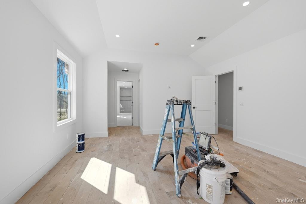 #19 photo, 1 Lotto Court, 東長島 Lake Grove , NY 11755