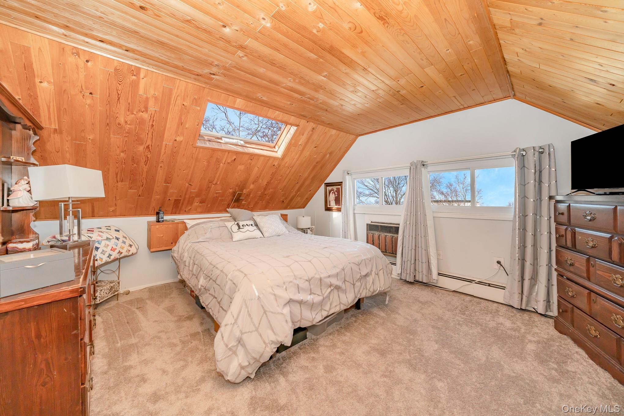 #15 photo, 44 Disc Lane, Wantagh , NY 11793