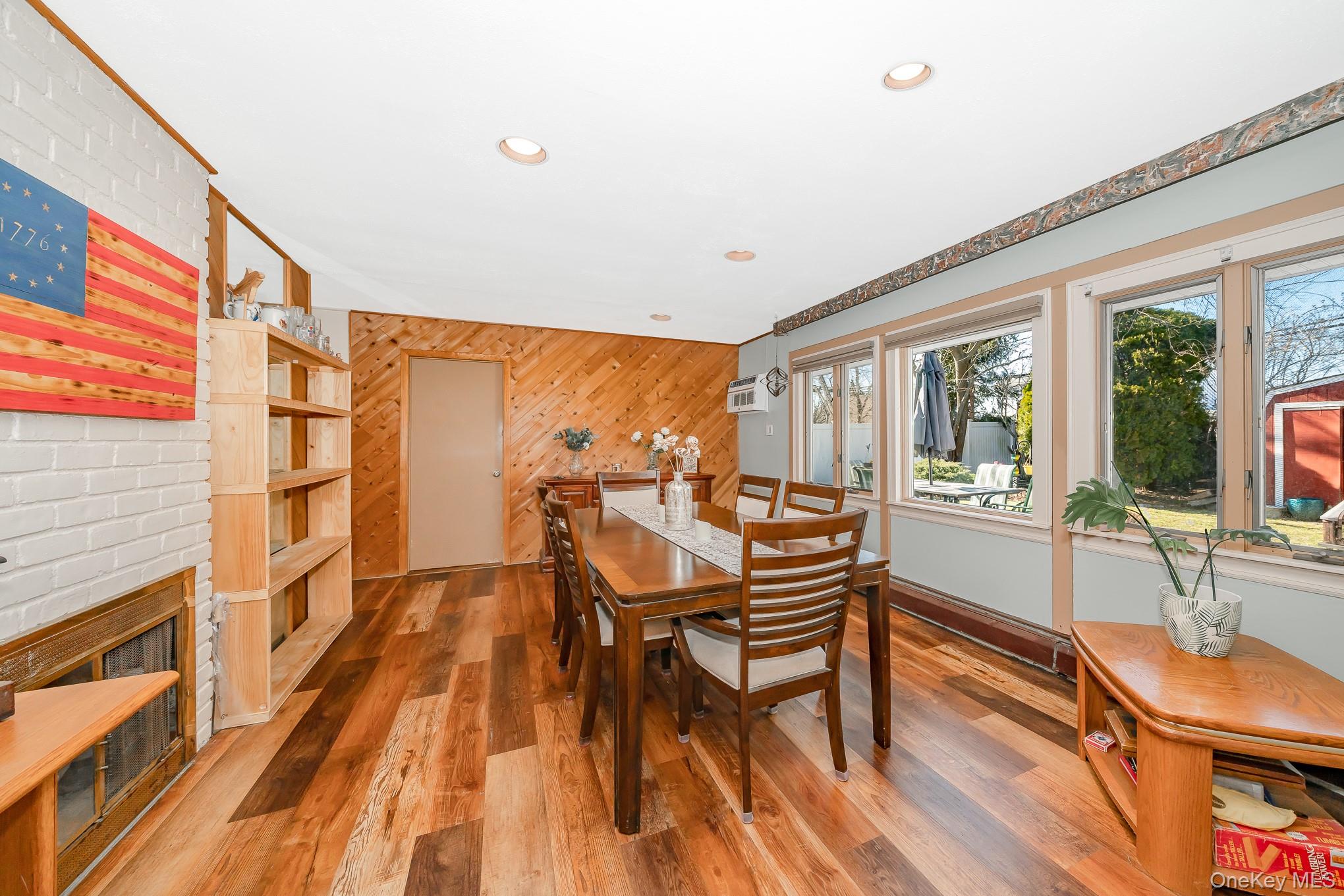 #7 photo, 44 Disc Lane, Wantagh , NY 11793