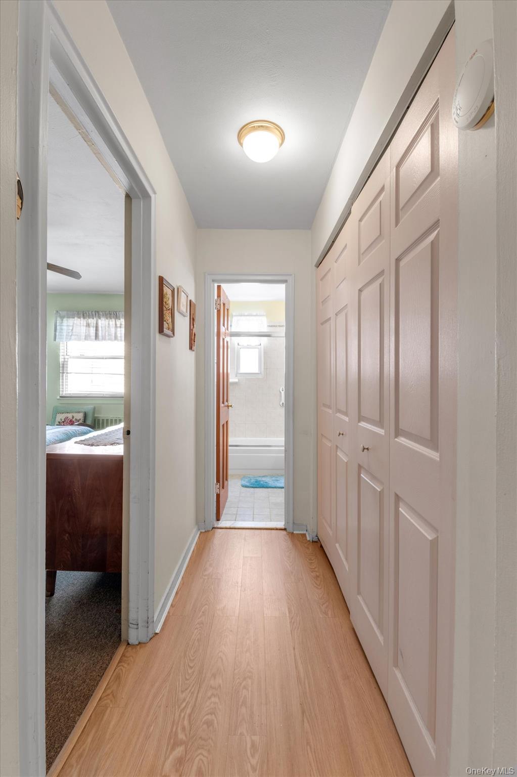 #13 photo, 8105 268th Street, New Hyde Park , NY 11040