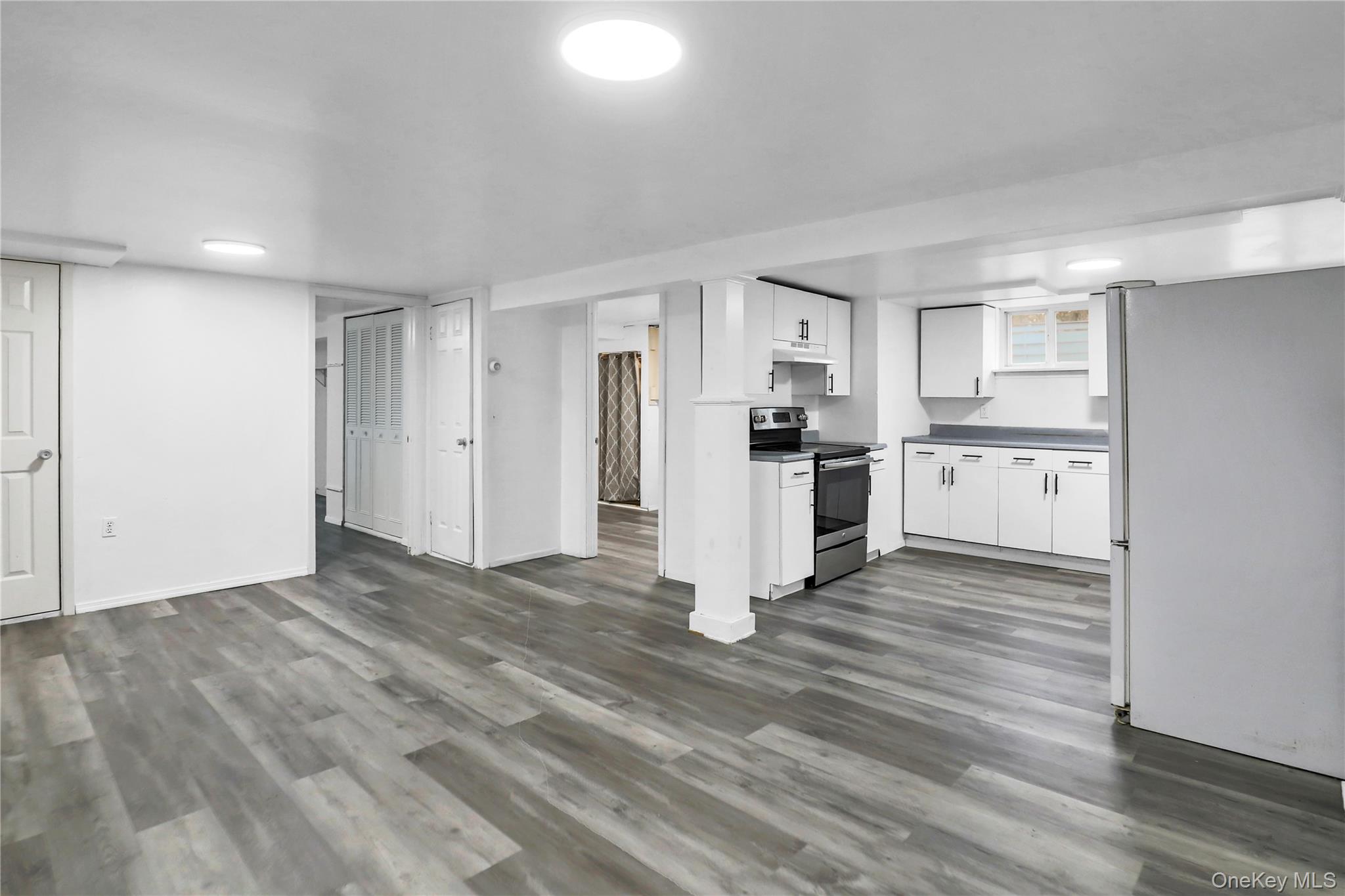 #18 photo, 11 Broadway, سوفولك Ronkonkoma , NY 11779