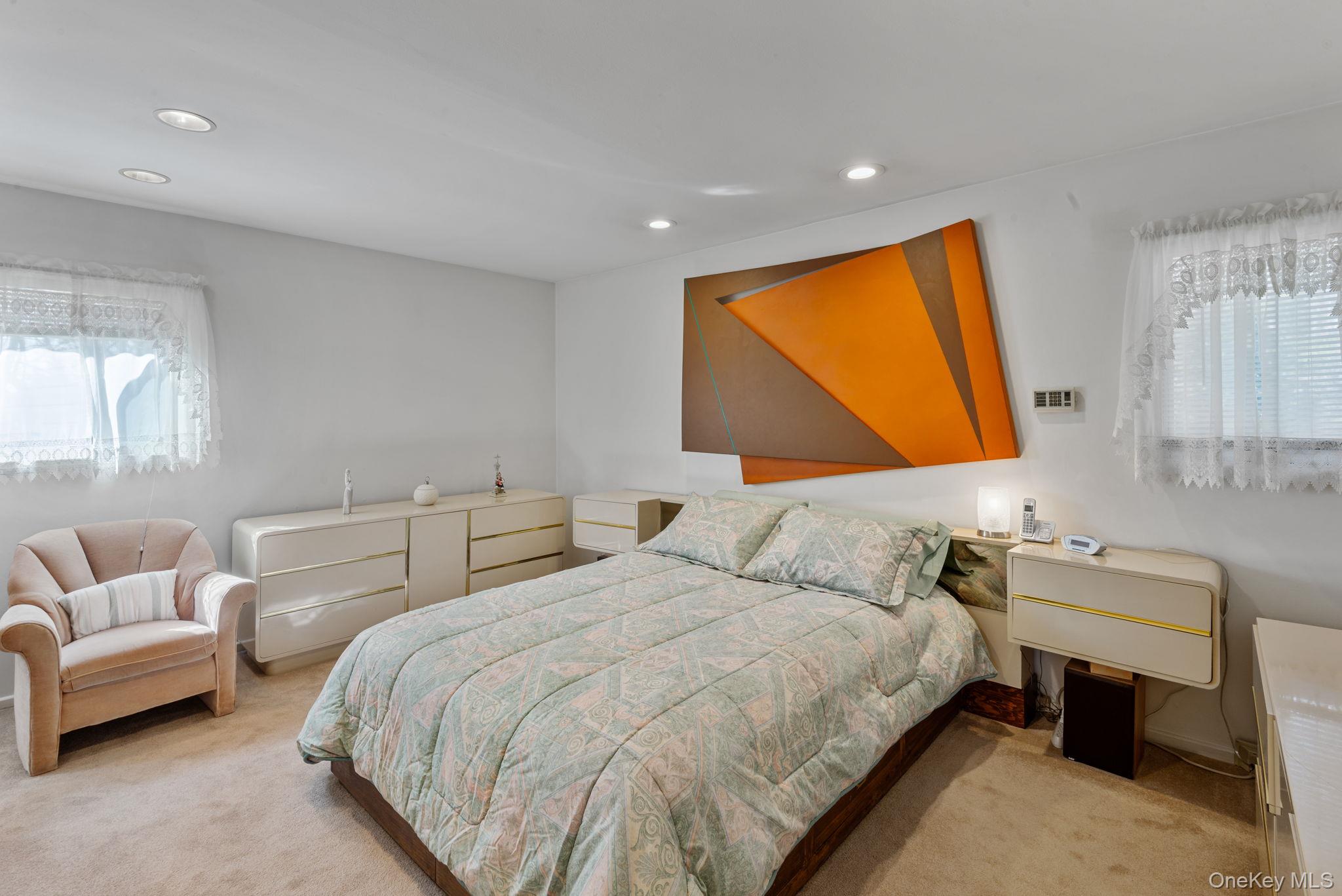 #10 photo, 37 Grist Mill Lane, Halesite , NY 11743