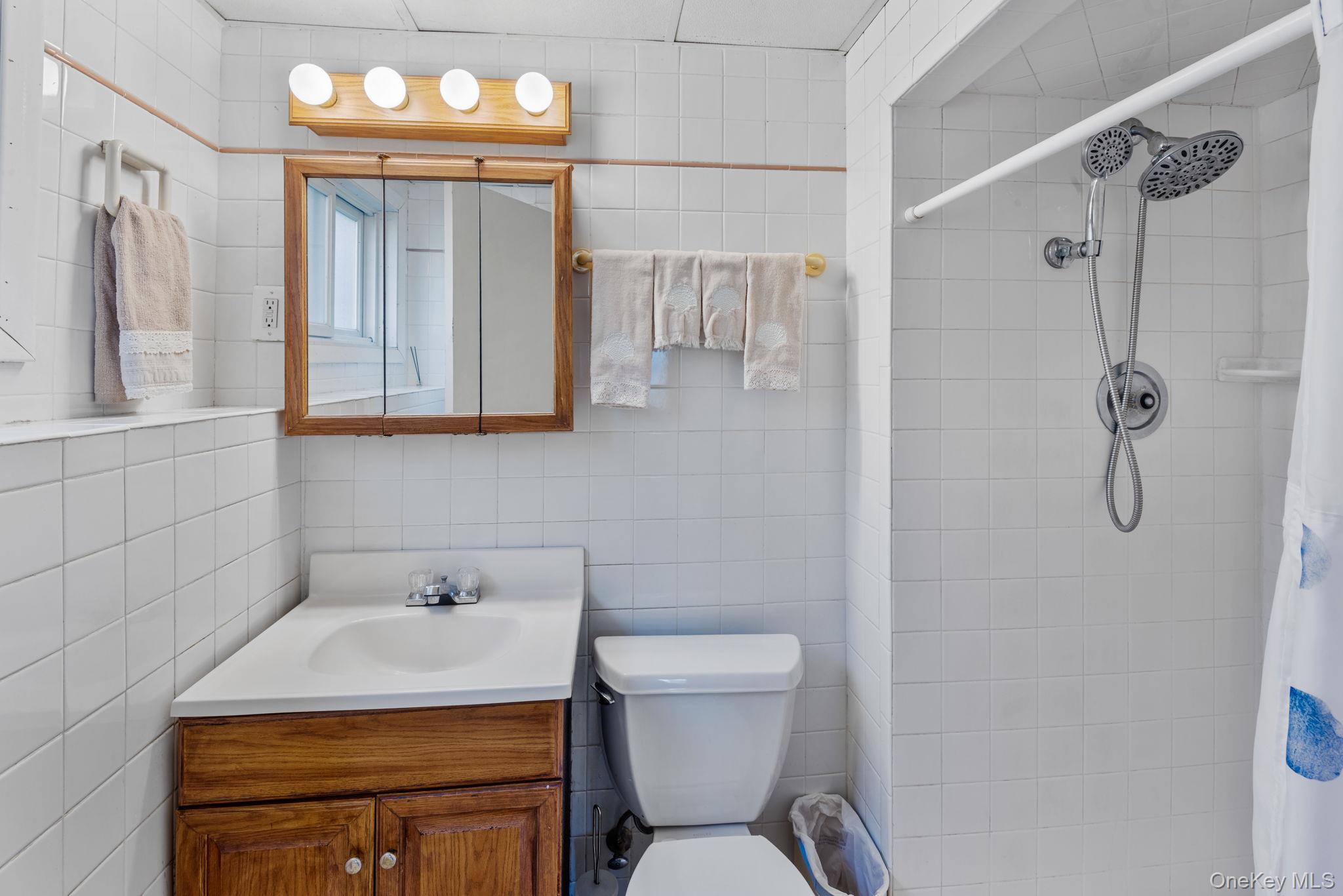 #15 photo, 37 Grist Mill Lane, Halesite , NY 11743