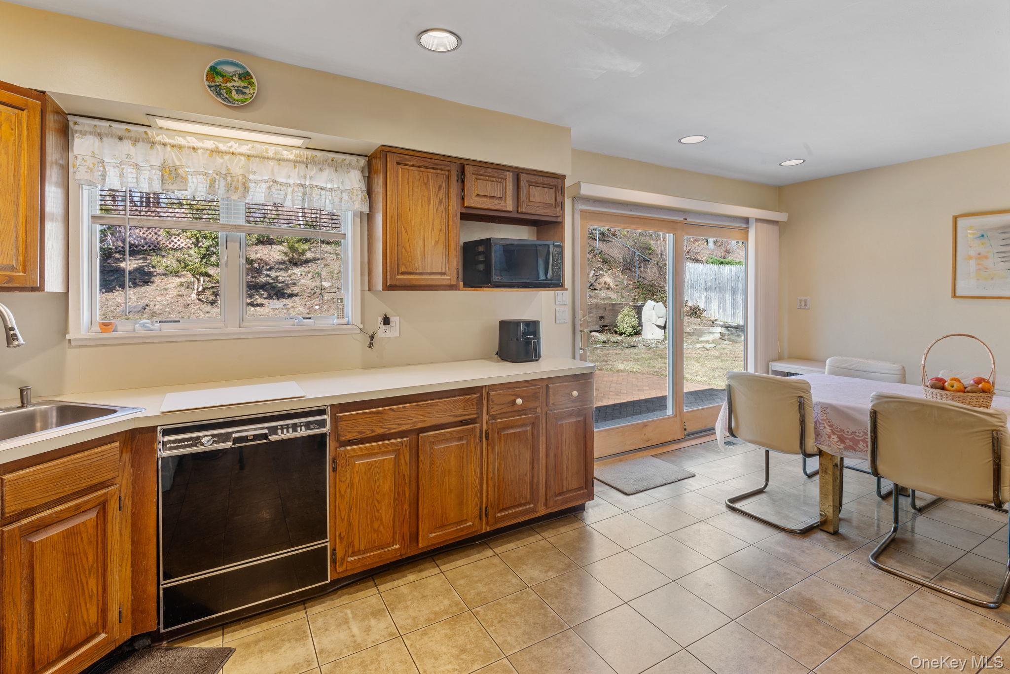 #8 photo, 37 Grist Mill Lane, Halesite , NY 11743