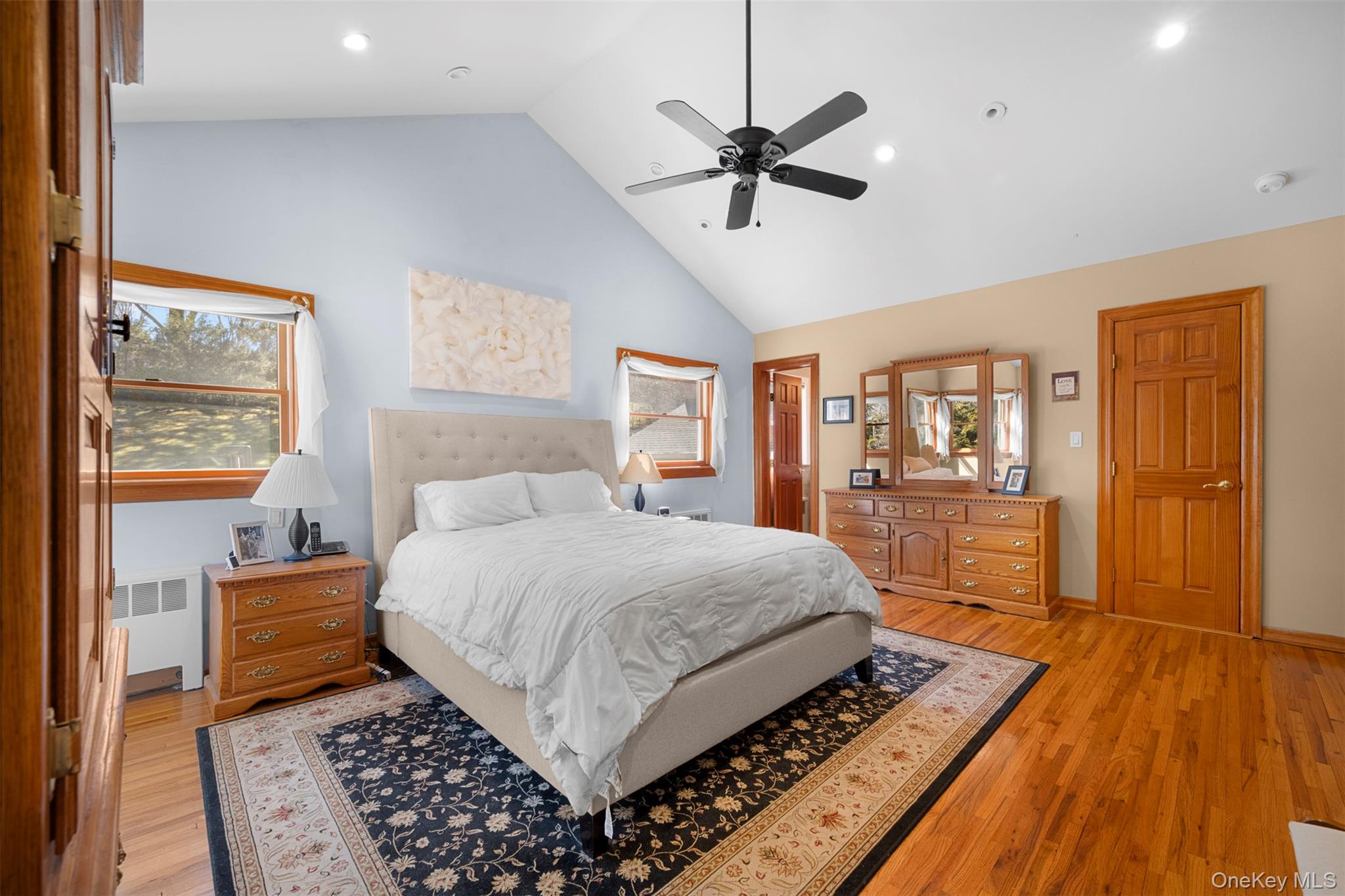 #17 photo, 22 Ravine Road, Great Neck , NY 11023