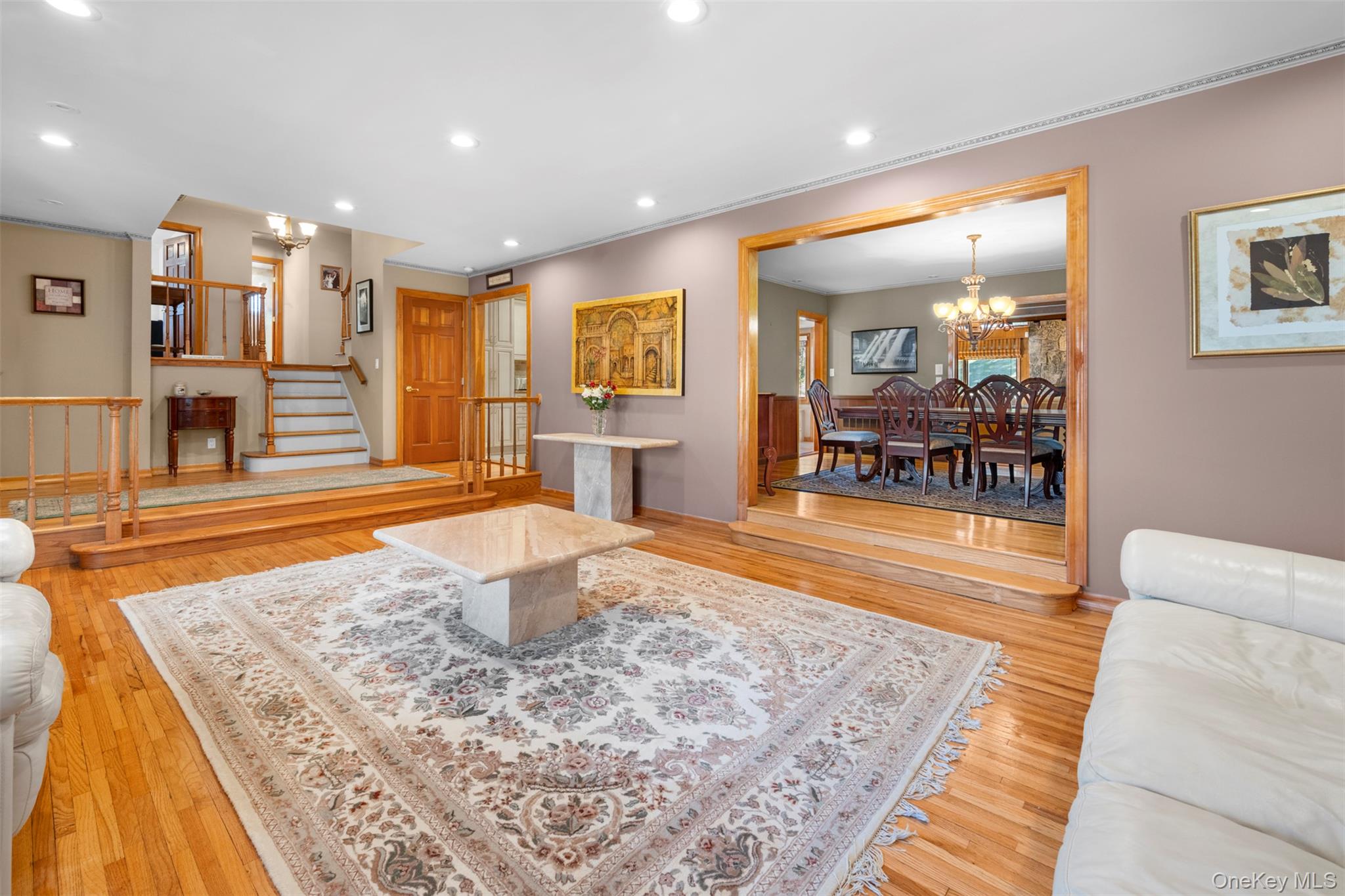 #2 photo, 22 Ravine Road, Great Neck , NY 11023