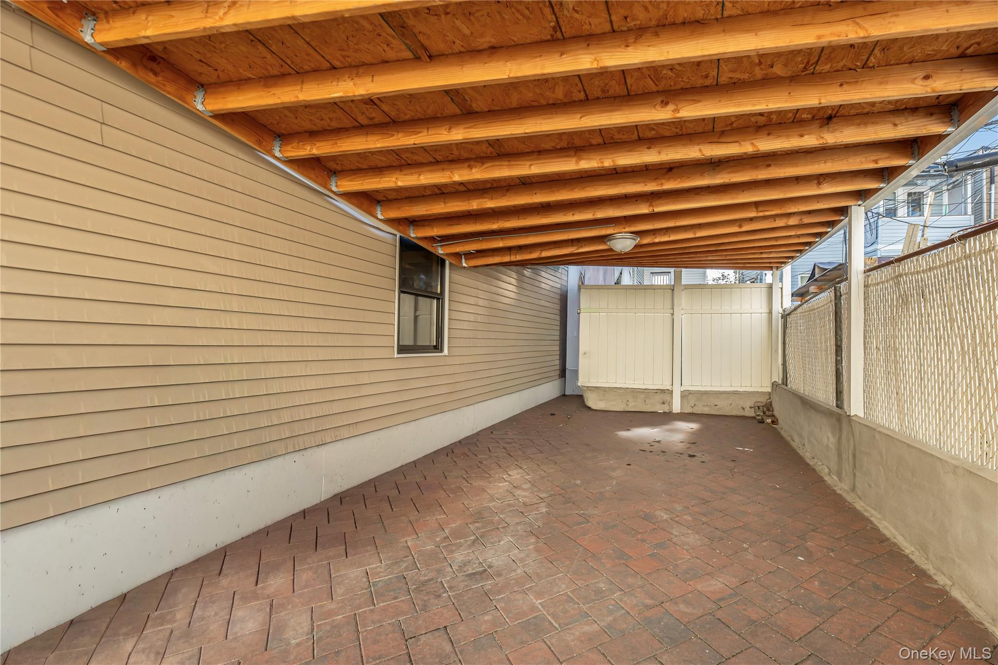 #16 photo, 1837 Wallace Avenue, 布朗士 Bronx , NY 10462