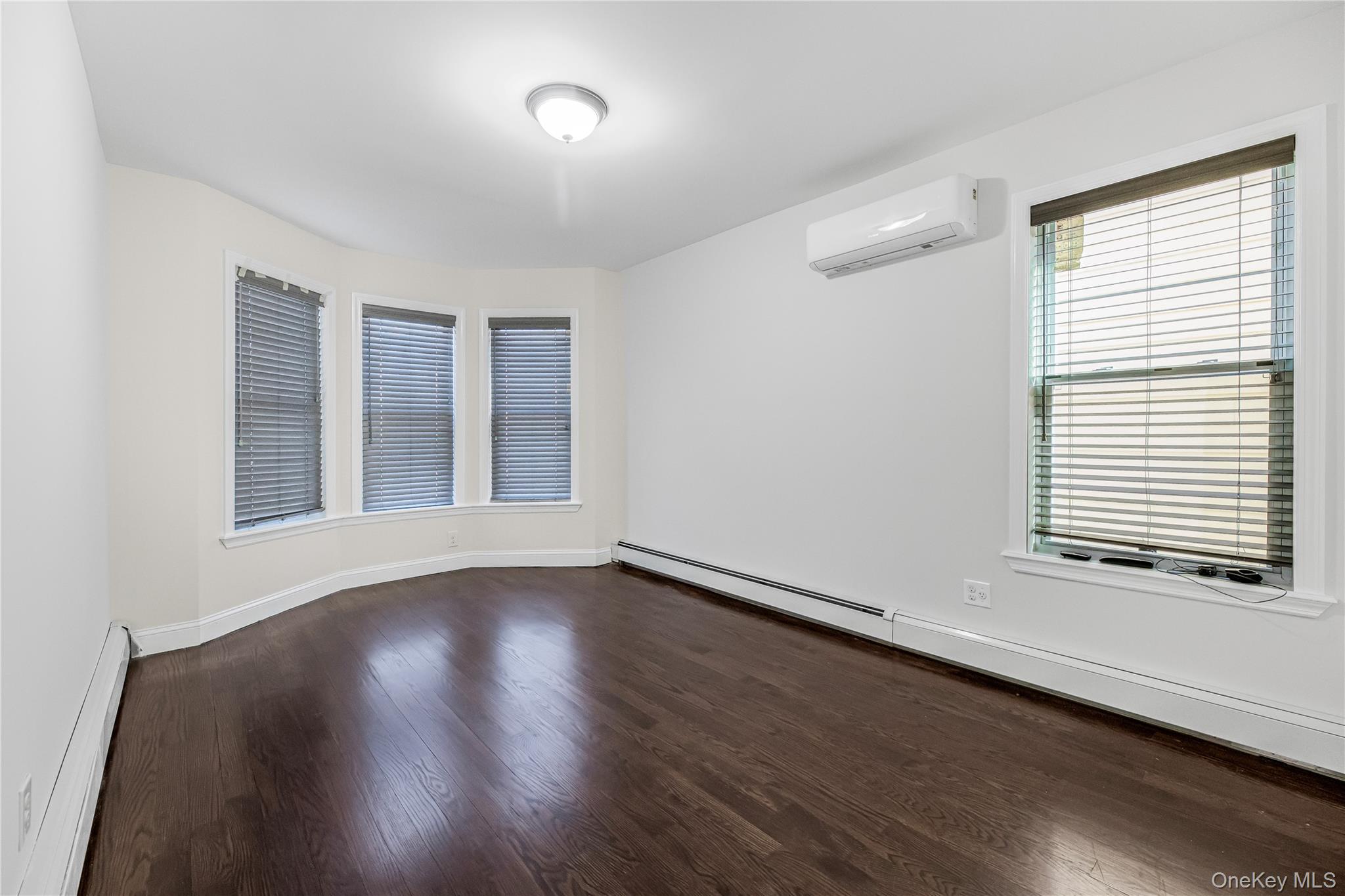 #8 photo, 1837 Wallace Avenue, 布朗士 Bronx , NY 10462