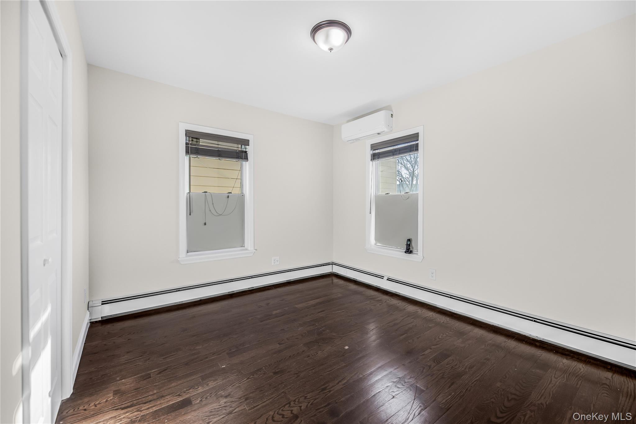 #9 photo, 1837 Wallace Avenue, 布朗士 Bronx , NY 10462