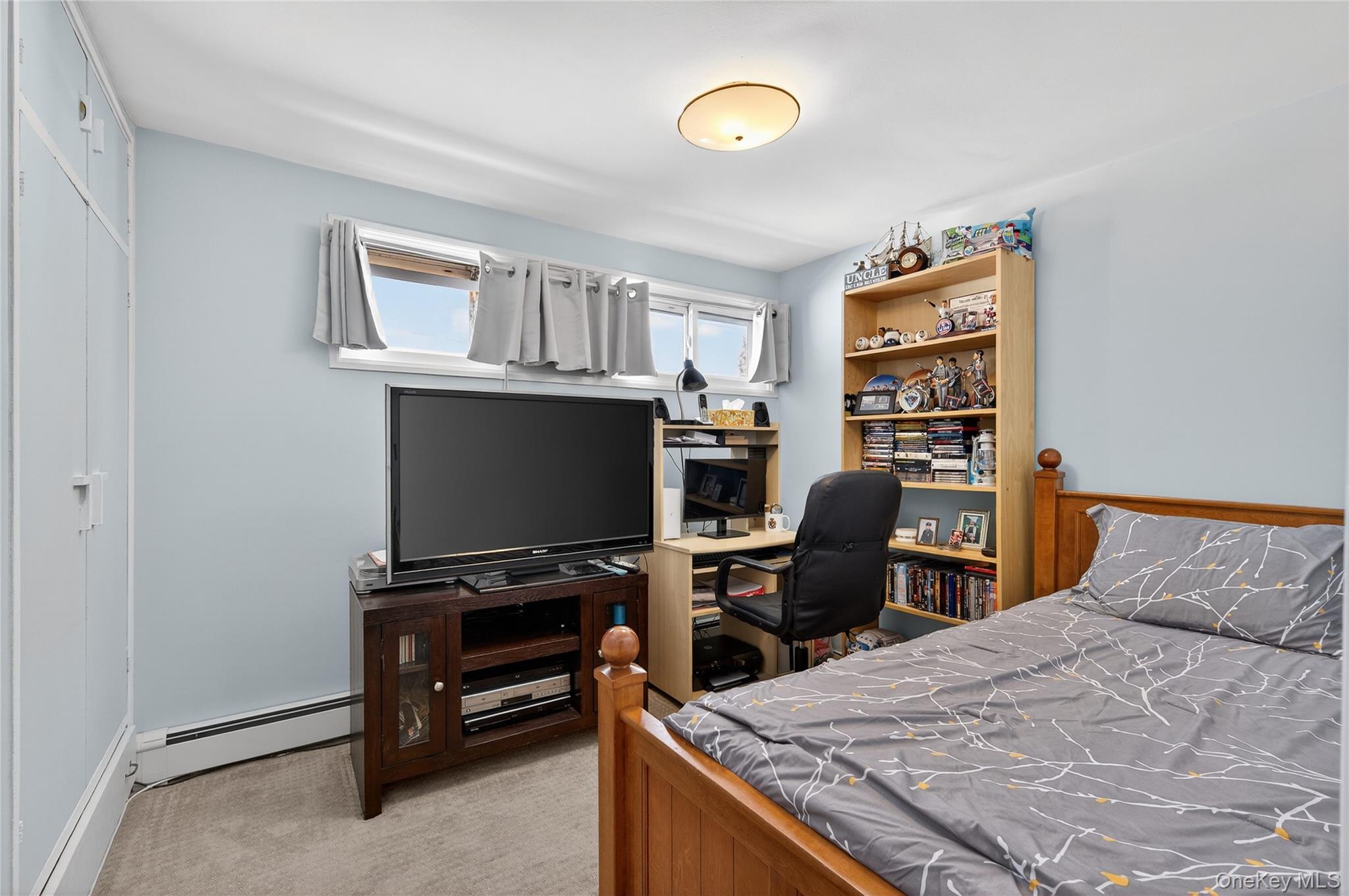 #15 photo, 6 Wellington Road, Greenvale , NY 11548