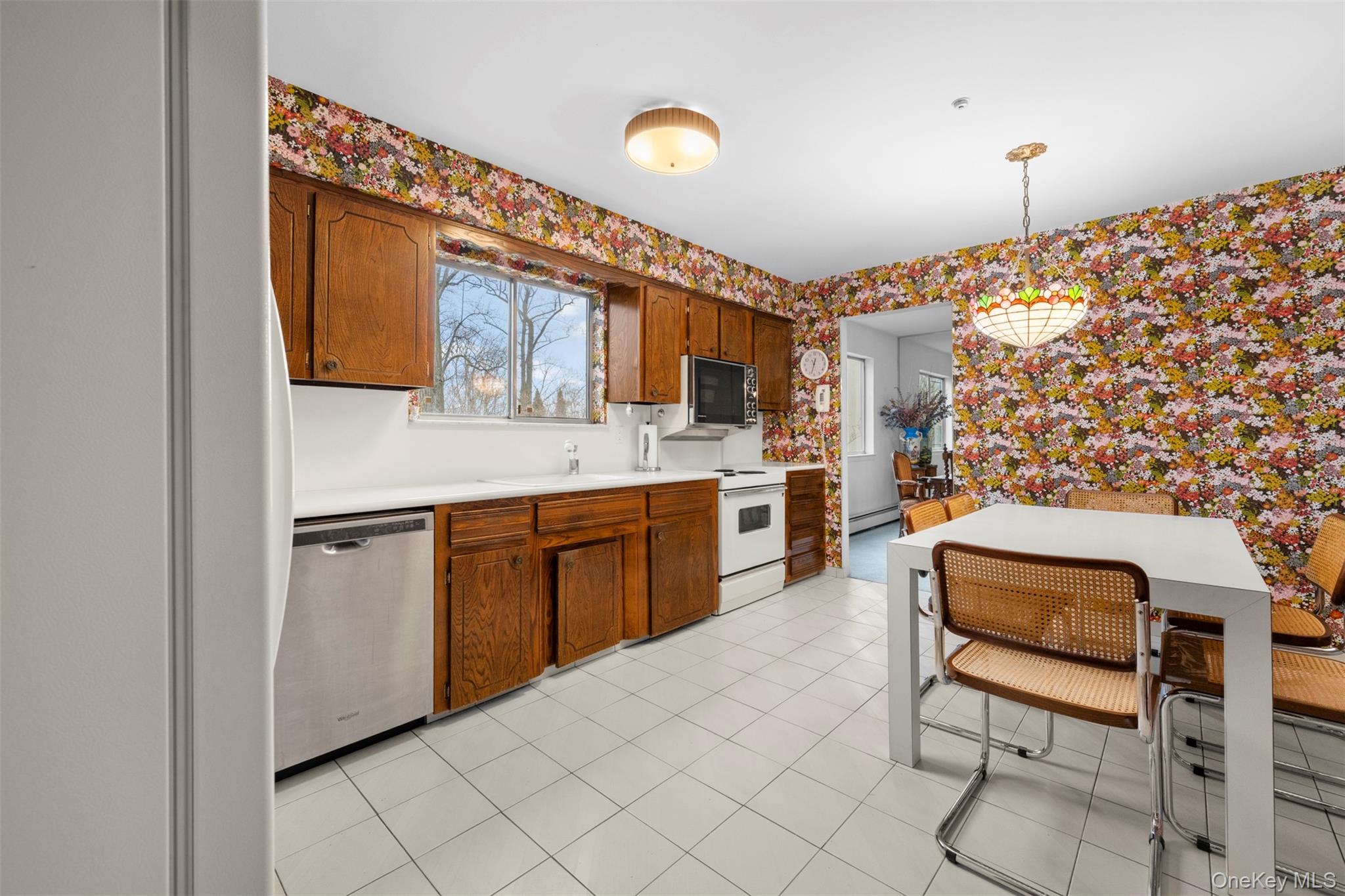 #11 photo, 36 West Terrace Road, नासाउ काउंटी Great Neck , NY 11021