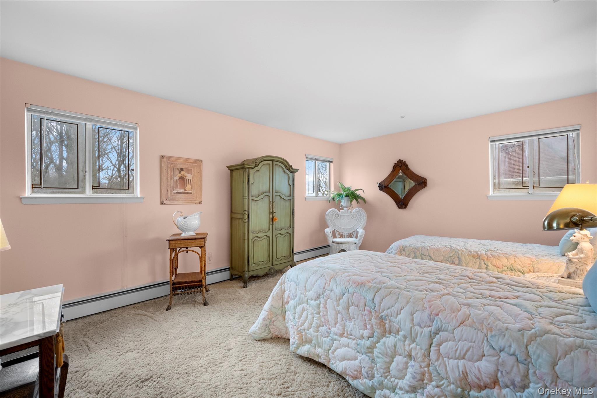 #19 photo, 36 West Terrace Road, नासाउ काउंटी Great Neck , NY 11021