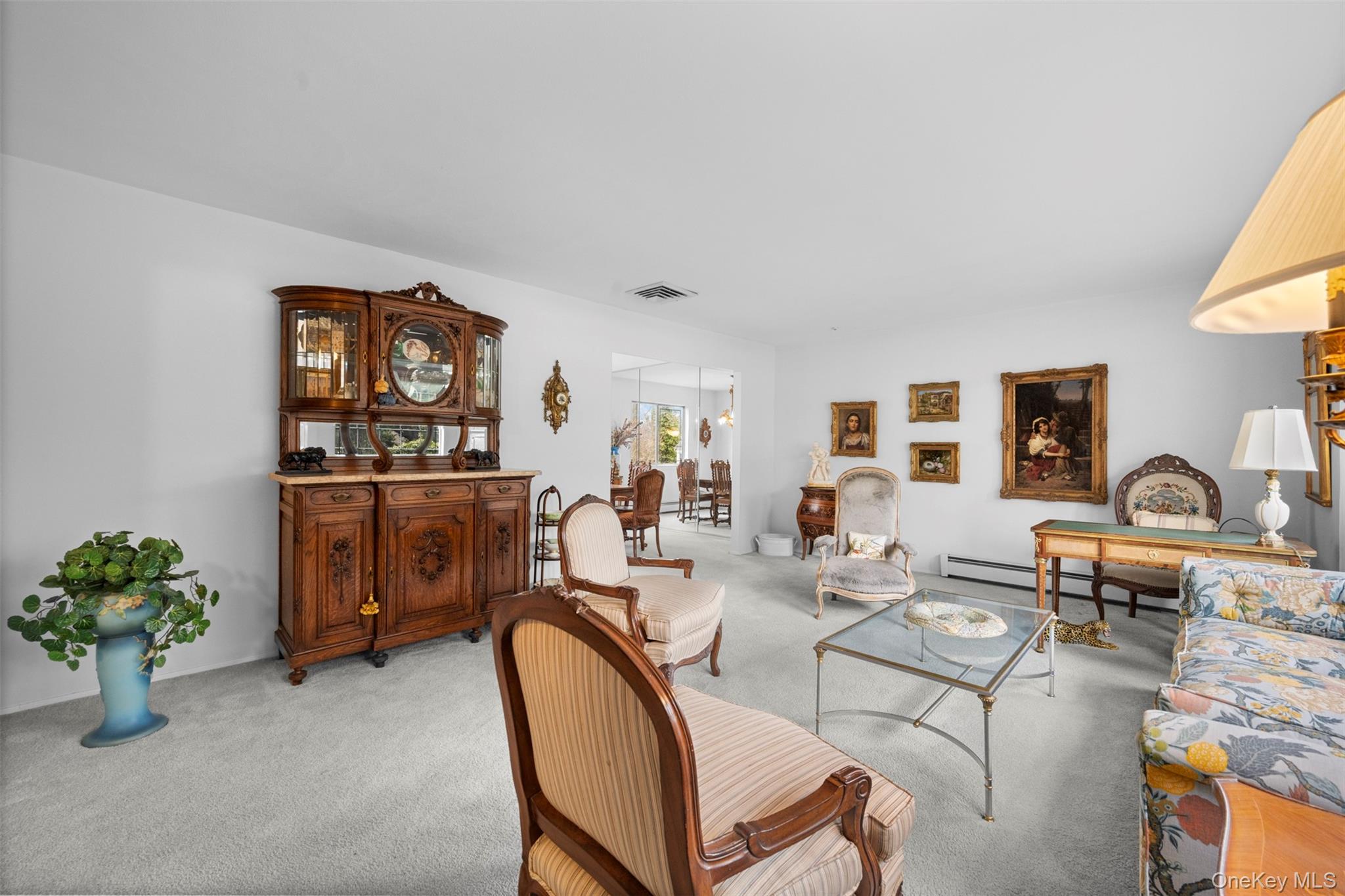 #5 photo, 36 West Terrace Road, नासाउ काउंटी Great Neck , NY 11021