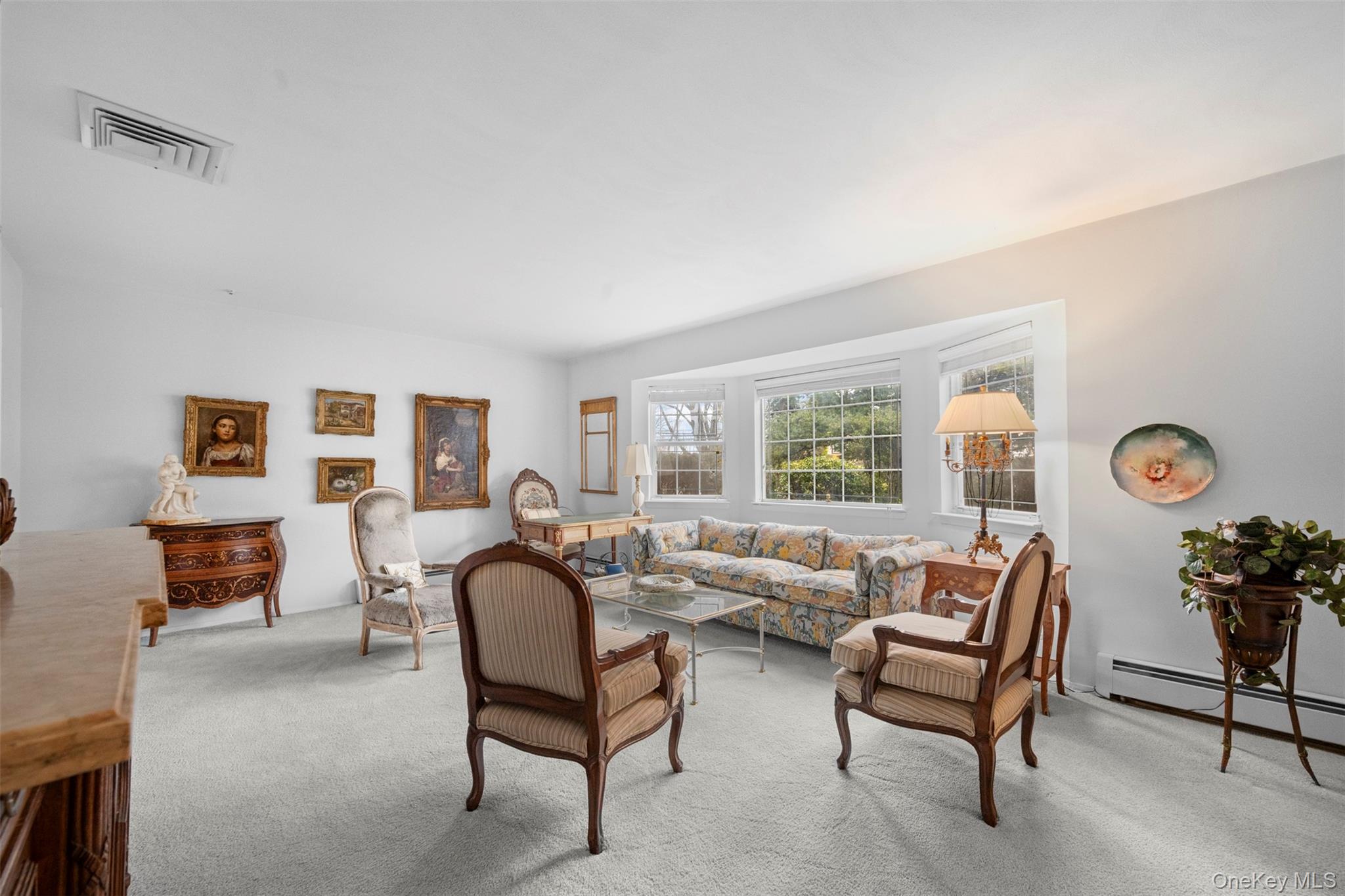 #7 photo, 36 West Terrace Road, नासाउ काउंटी Great Neck , NY 11021