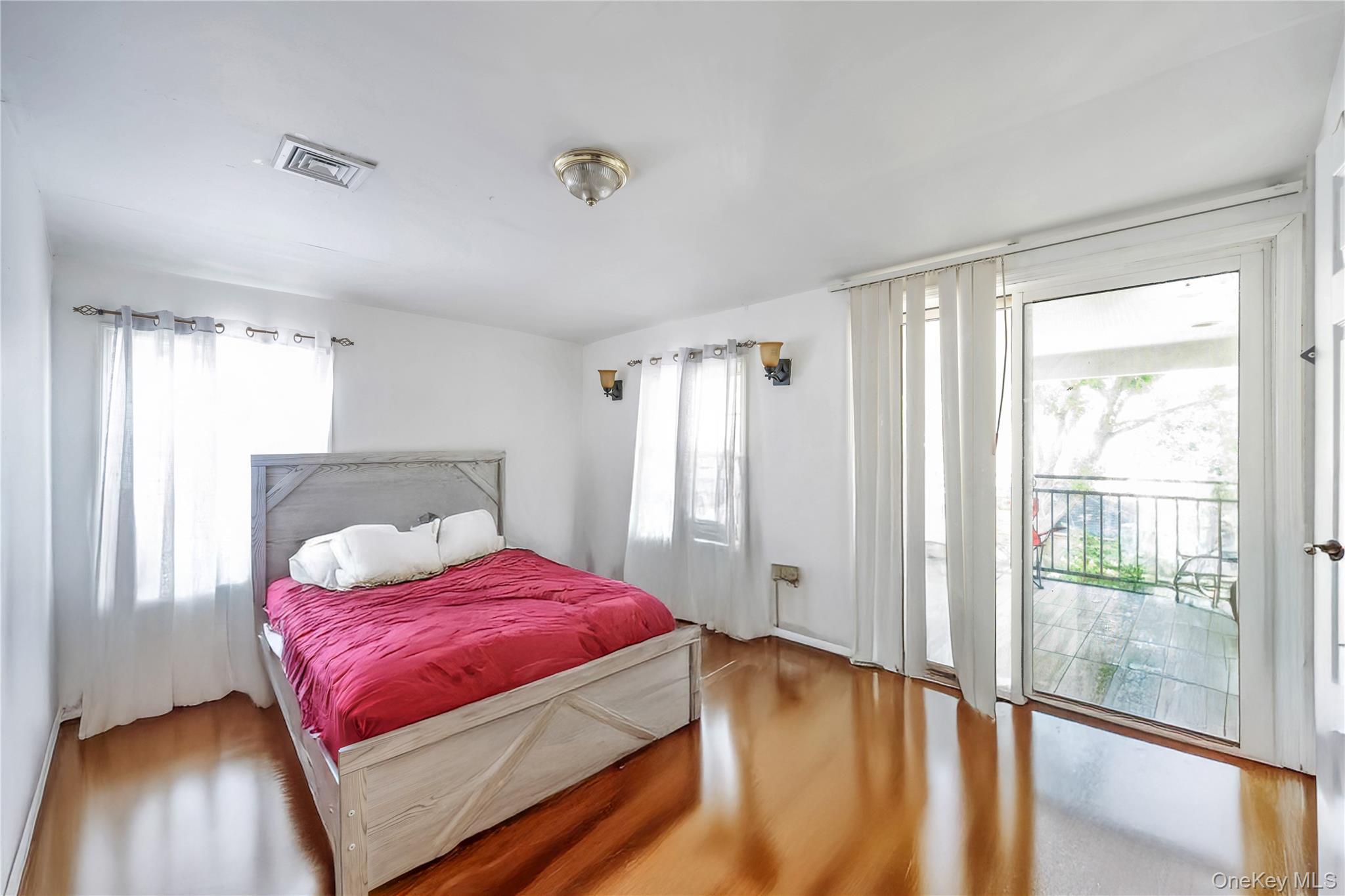 #10 photo, 191-11 119th Avenue, 皇后區 Saint Albans , NY 11412