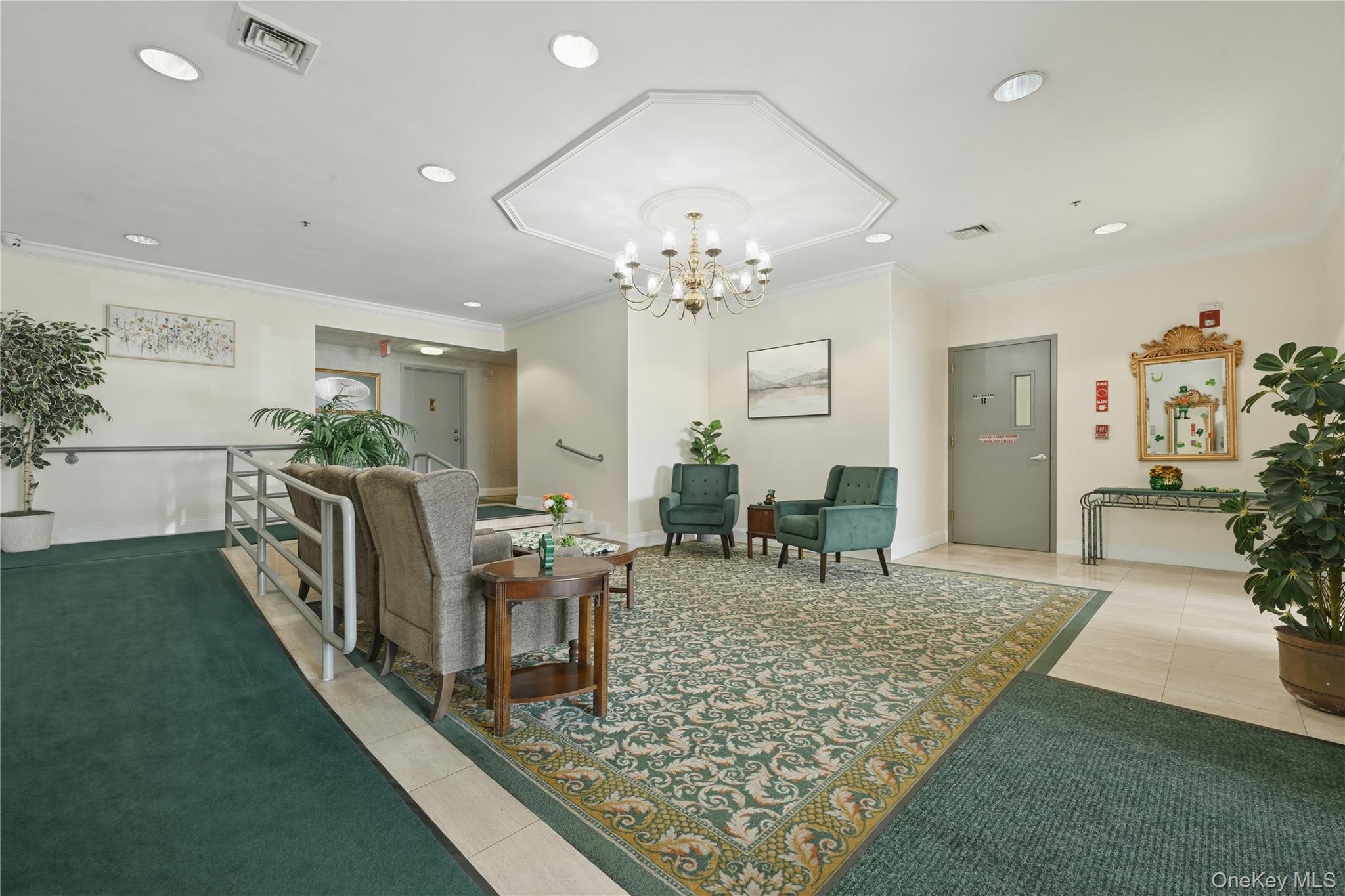 #3 photo, 54 School Street, ناسو Westbury , NY 11590