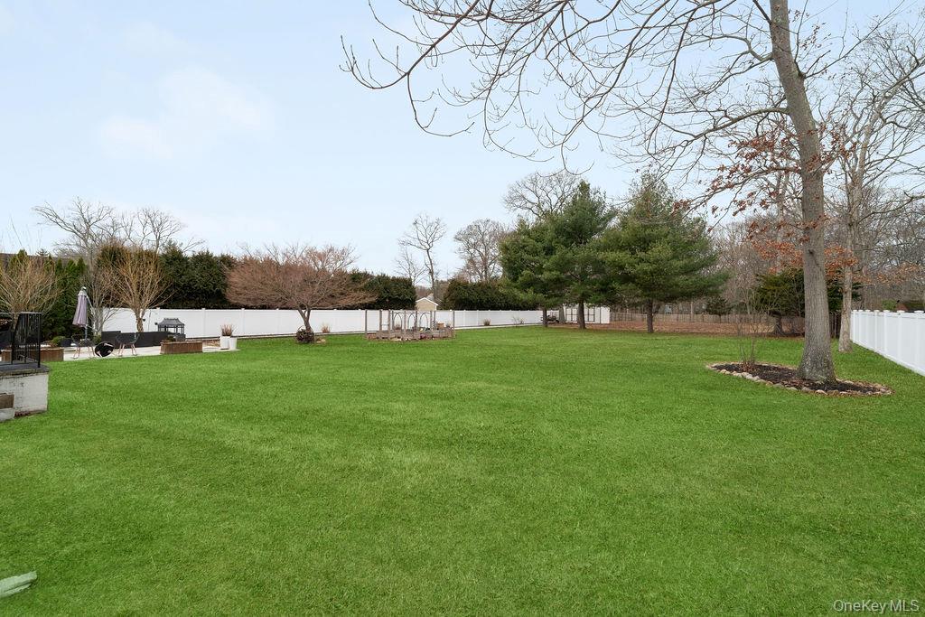 #12 photo, 186 Lake Avenue, Saint James , NY 11780