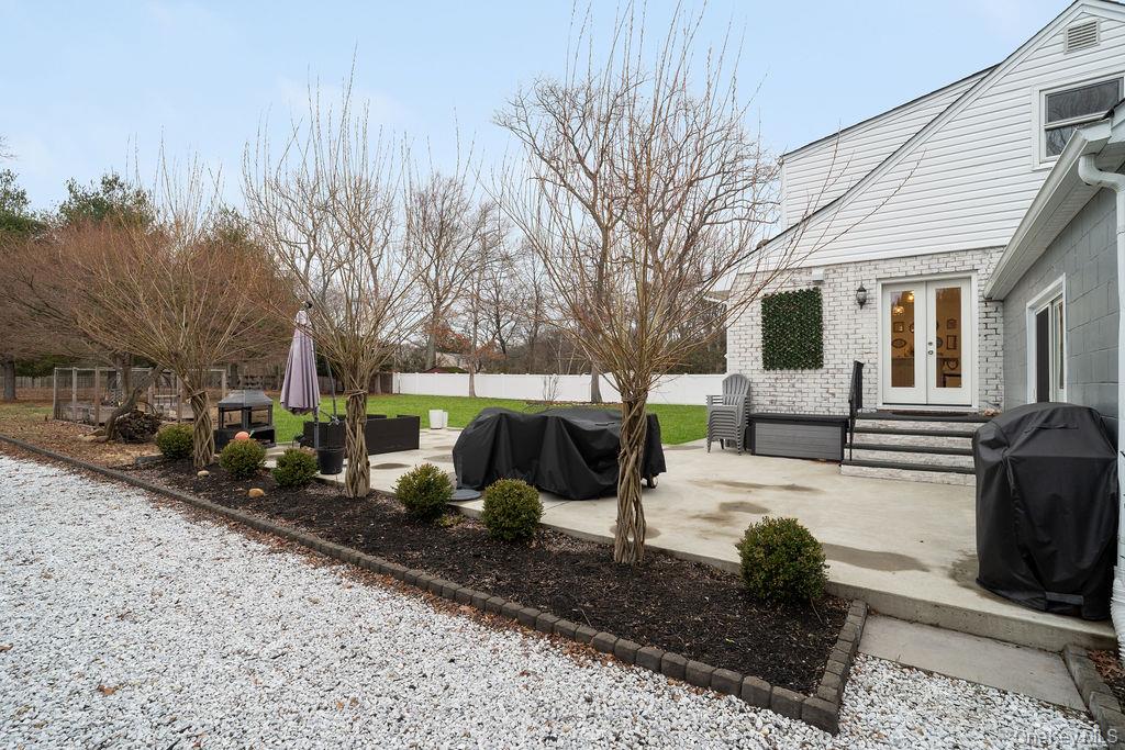 #14 photo, 186 Lake Avenue, Saint James , NY 11780