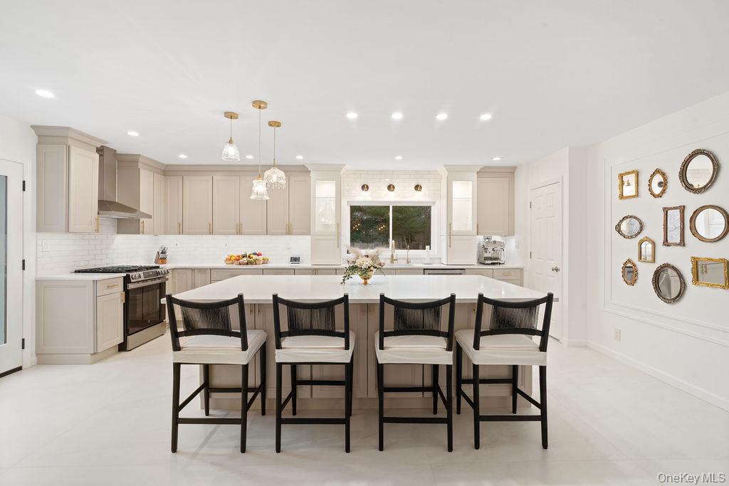 #6 photo, 186 Lake Avenue, Saint James , NY 11780