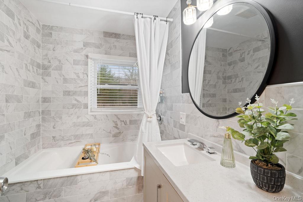 #8 photo, 186 Lake Avenue, Saint James , NY 11780