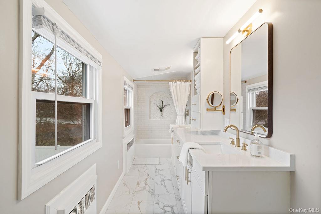 #9 photo, 186 Lake Avenue, Saint James , NY 11780