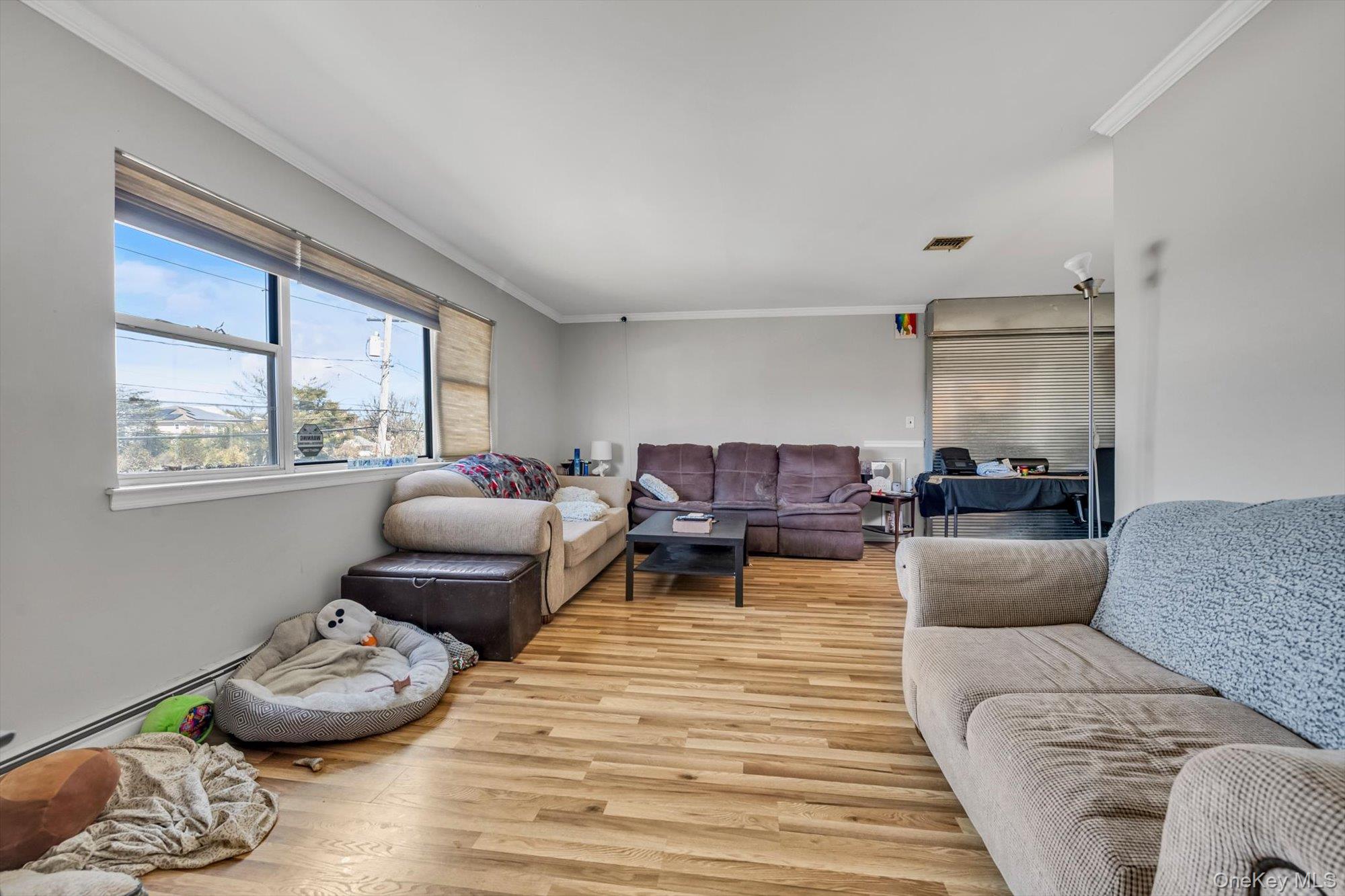 #3 photo, 4792 Hempstead Turnpike, Farmingdale , NY 11735