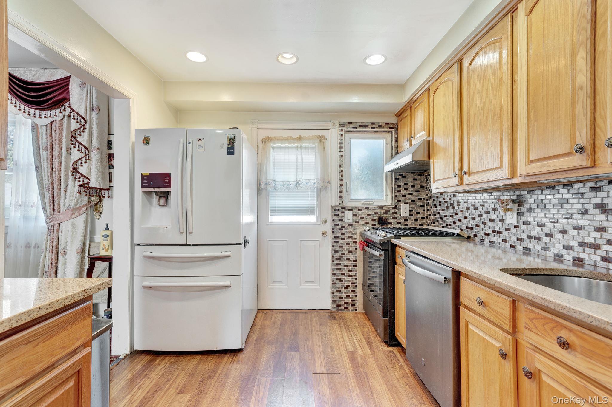 #12 photo, 54 Cypress Avenue, Bethpage , NY 11714