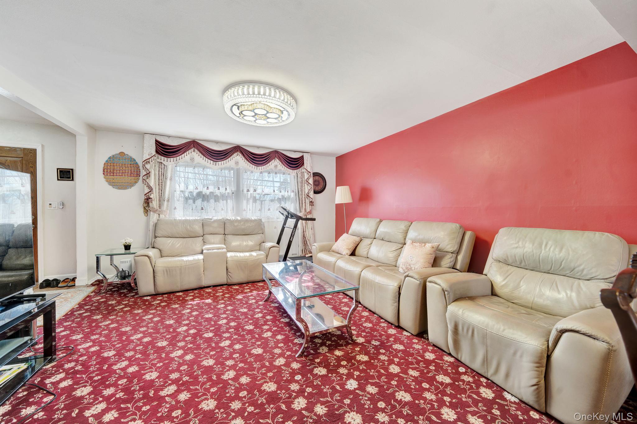 #5 photo, 54 Cypress Avenue, Bethpage , NY 11714