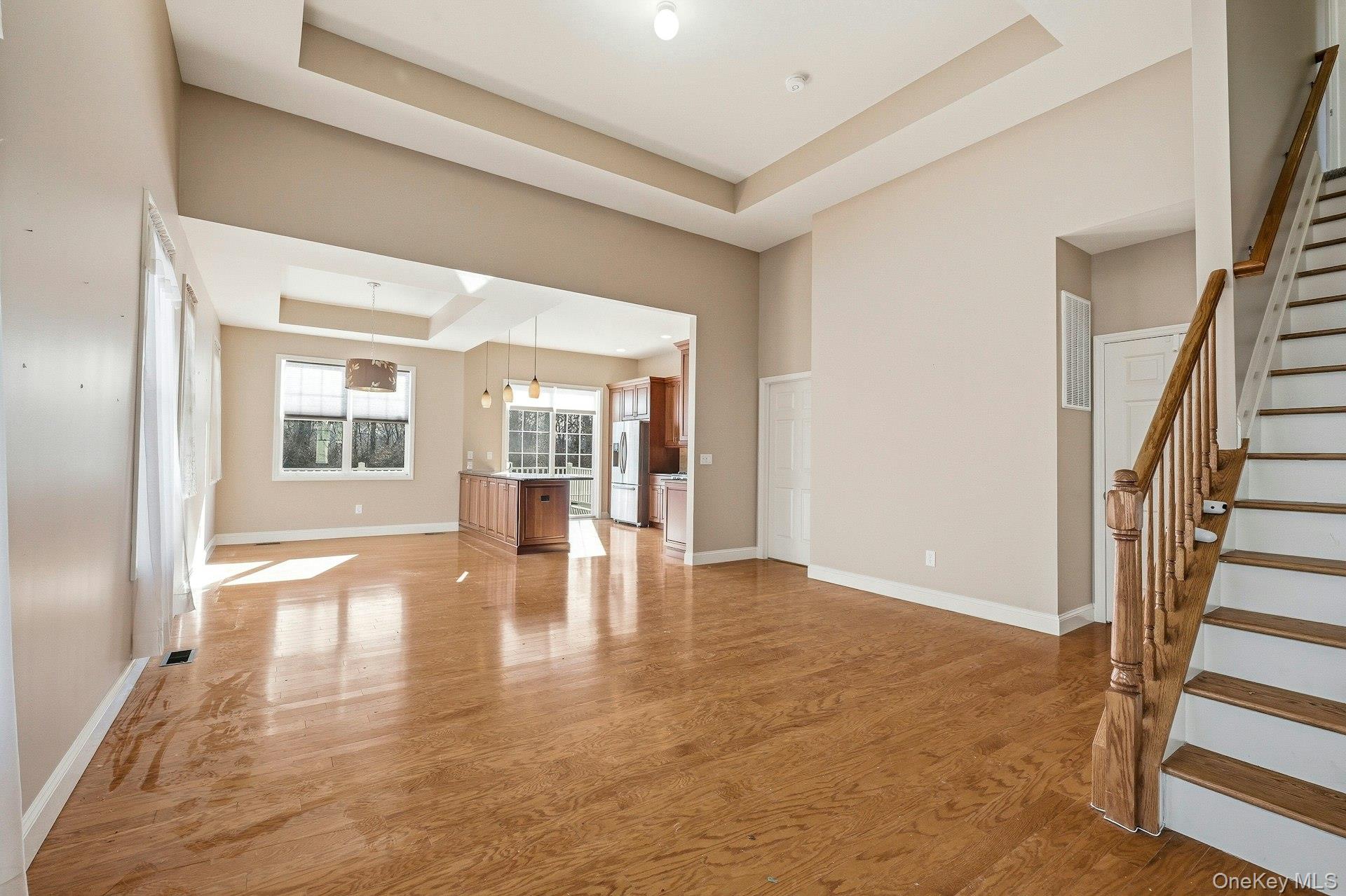 #4 photo, 83 Pacific Dunes Court, Medford , NY 11763