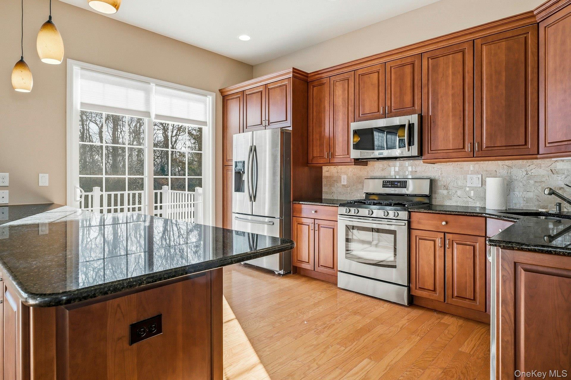 #9 photo, 83 Pacific Dunes Court, Medford , NY 11763