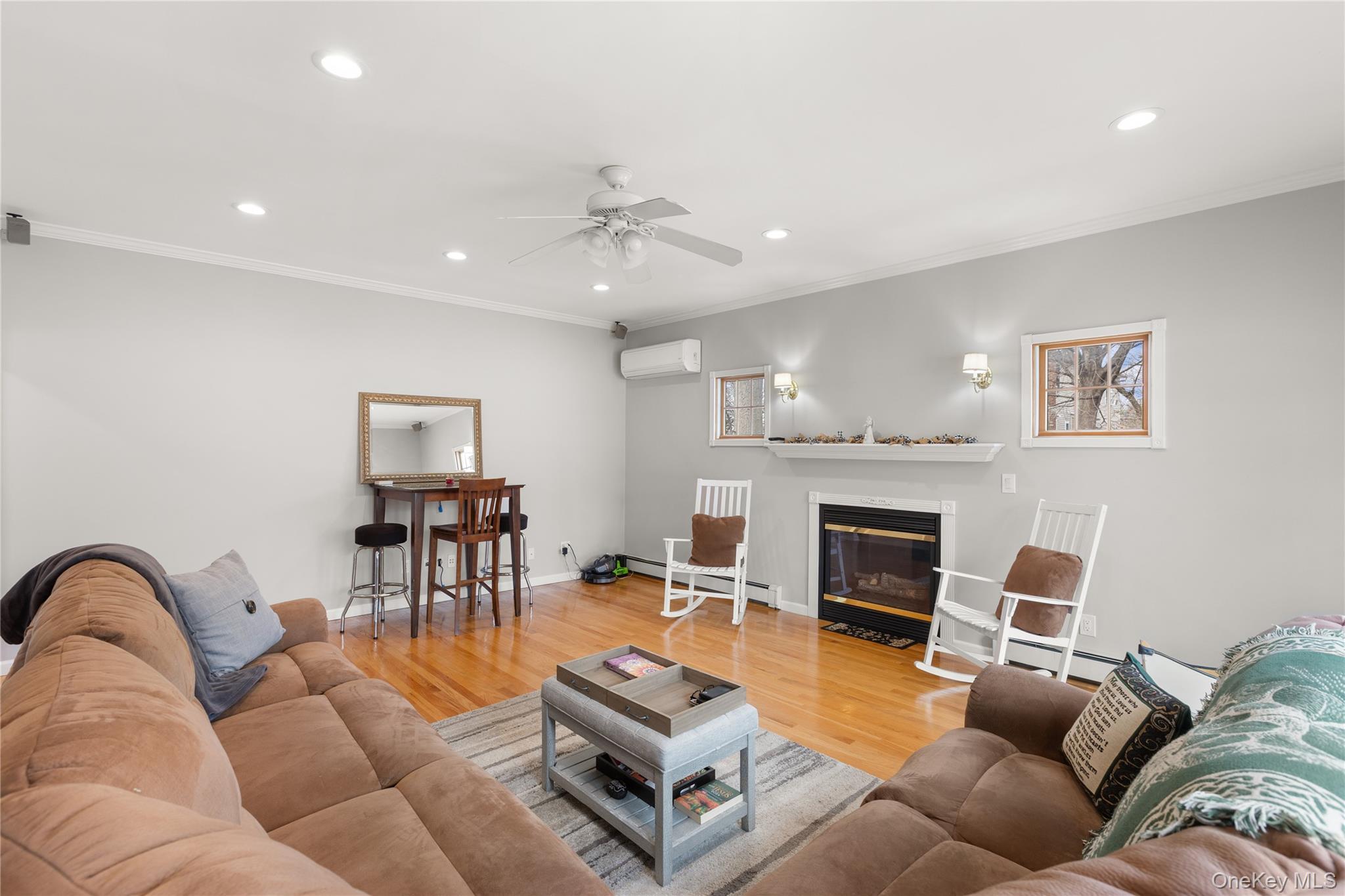 #10 photo, 89 Cotter Street, سوفولك West Islip , NY 11795