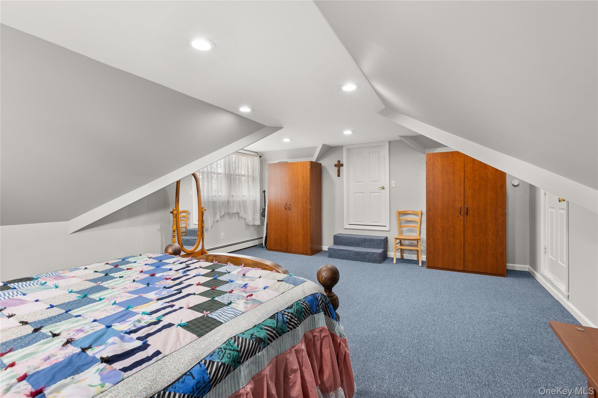 #15 photo, 89 Cotter Street, سوفولك West Islip , NY 11795