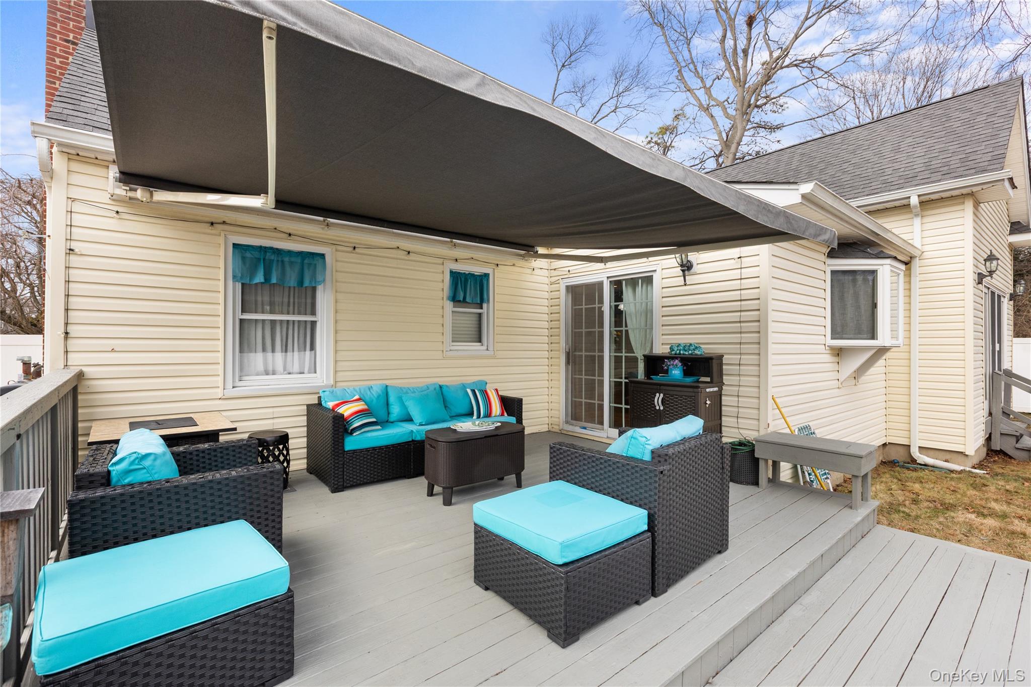 #17 photo, 89 Cotter Street, سوفولك West Islip , NY 11795