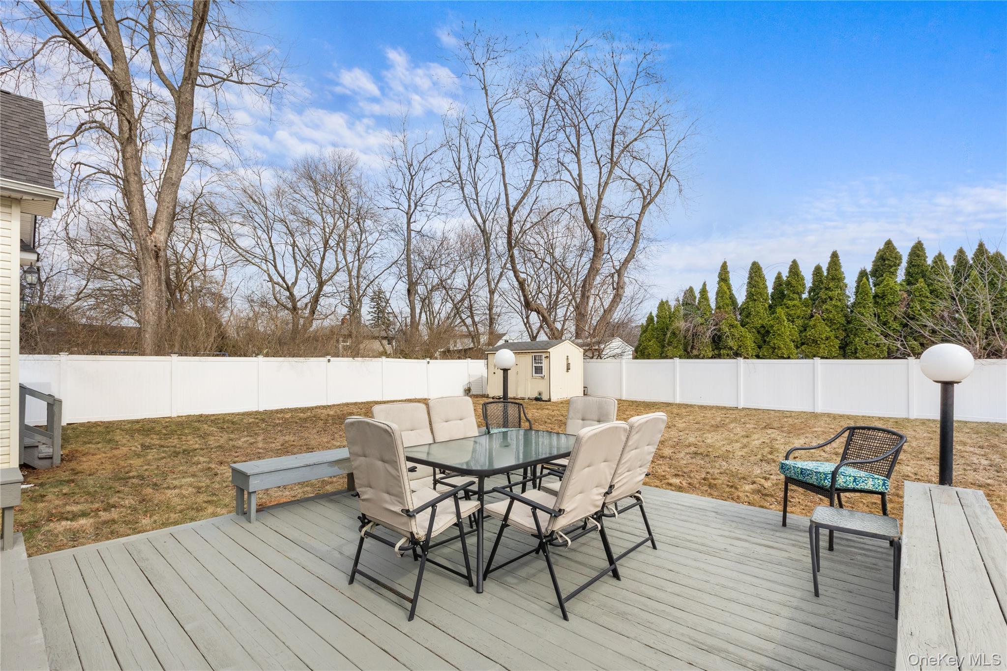 #18 photo, 89 Cotter Street, سوفولك West Islip , NY 11795