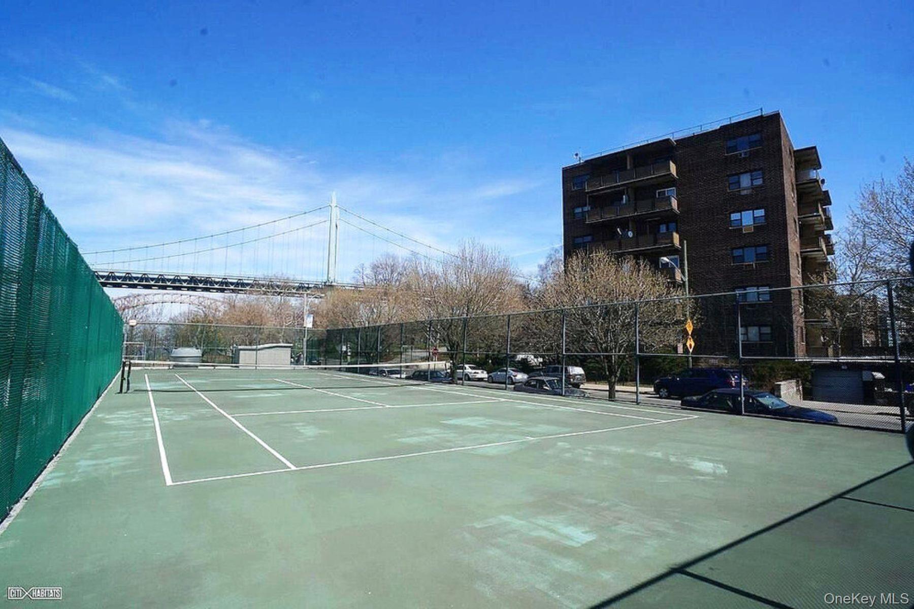 #20 photo, 25-40 Shore Boulevard, Astoria , NY 11102