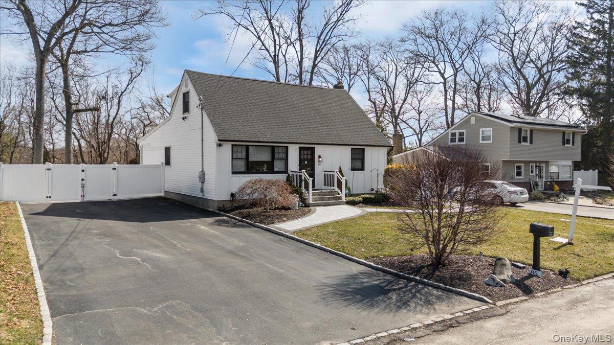 #2 photo, 85 Joline Road, Port Jefferson Station , NY 11776