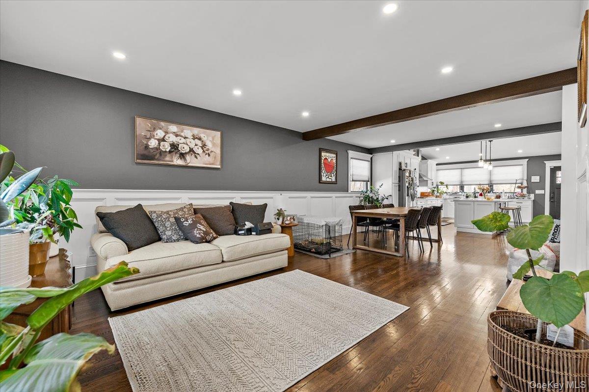 #4 photo, 85 Joline Road, Port Jefferson Station , NY 11776