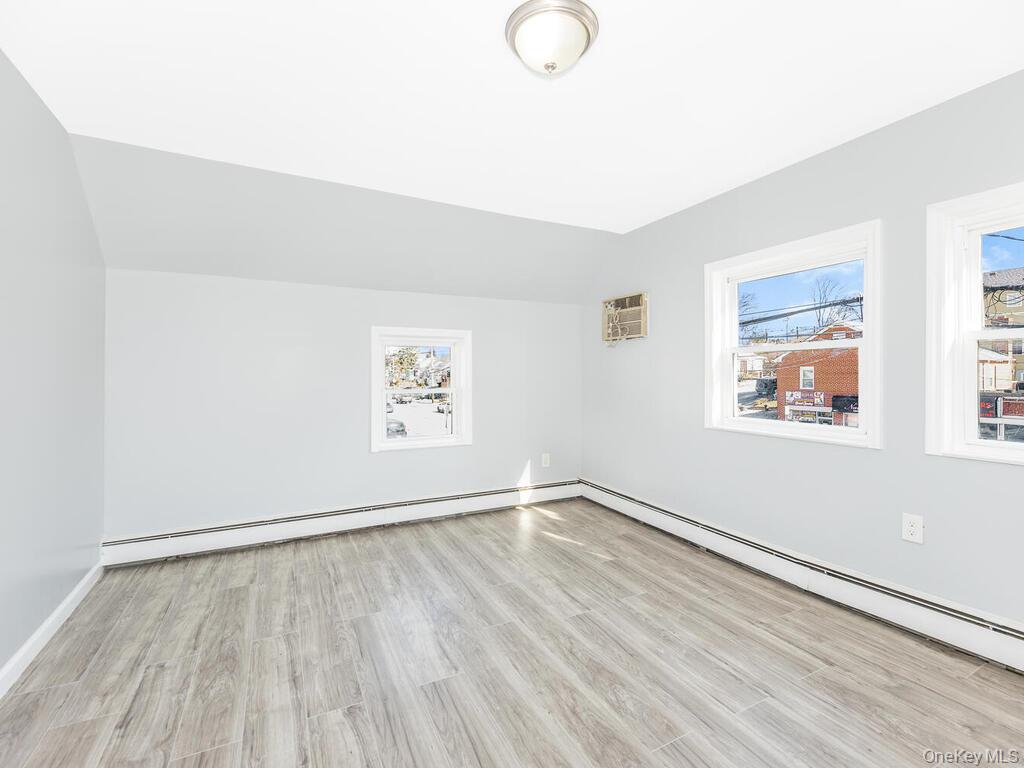 #3 photo, 555 Kimball Avenue, Yonkers , NY 10704