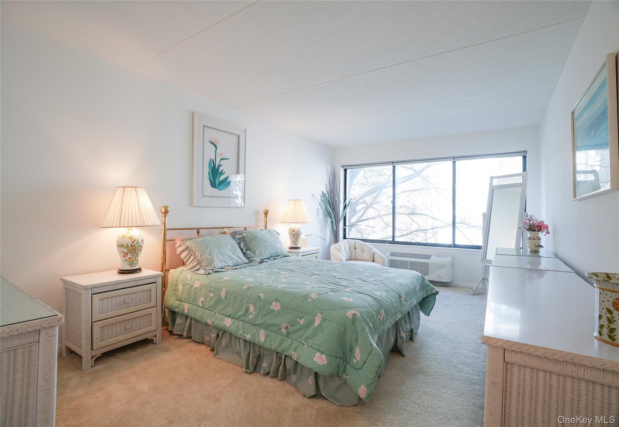 #19 photo, 400 High Point Drive, 纽约州 Hartsdale , NY 10530