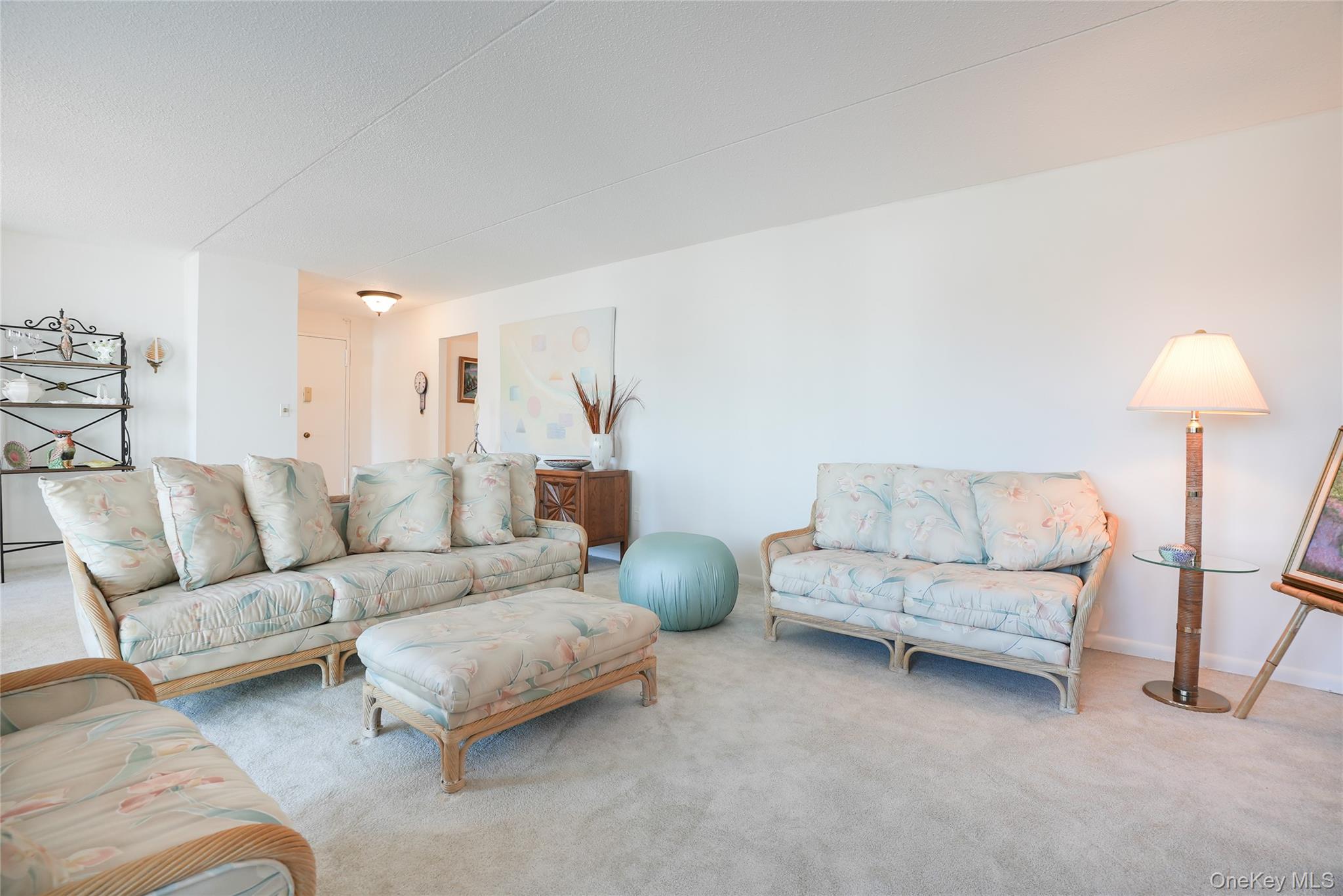 #7 photo, 400 High Point Drive, 纽约州 Hartsdale , NY 10530