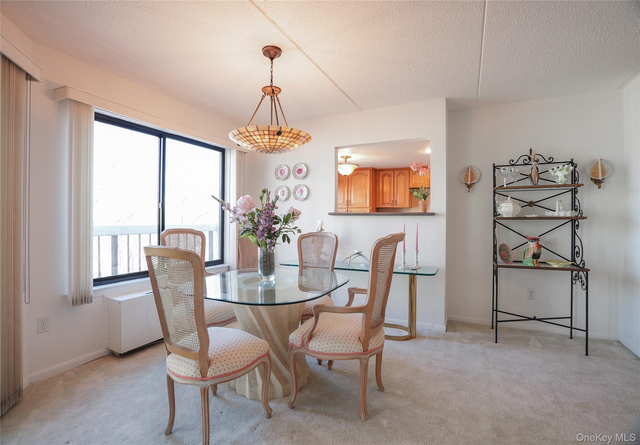 #9 photo, 400 High Point Drive, 纽约州 Hartsdale , NY 10530