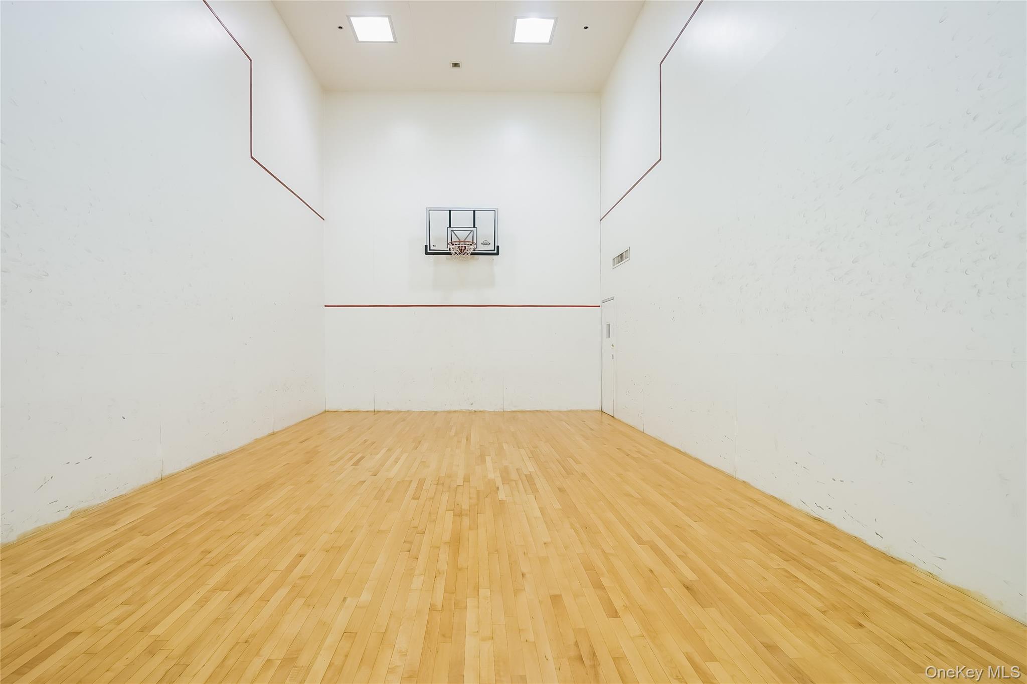 #15 photo, 75 McKinley Avenue, 纽约州 White Plains , NY 10606