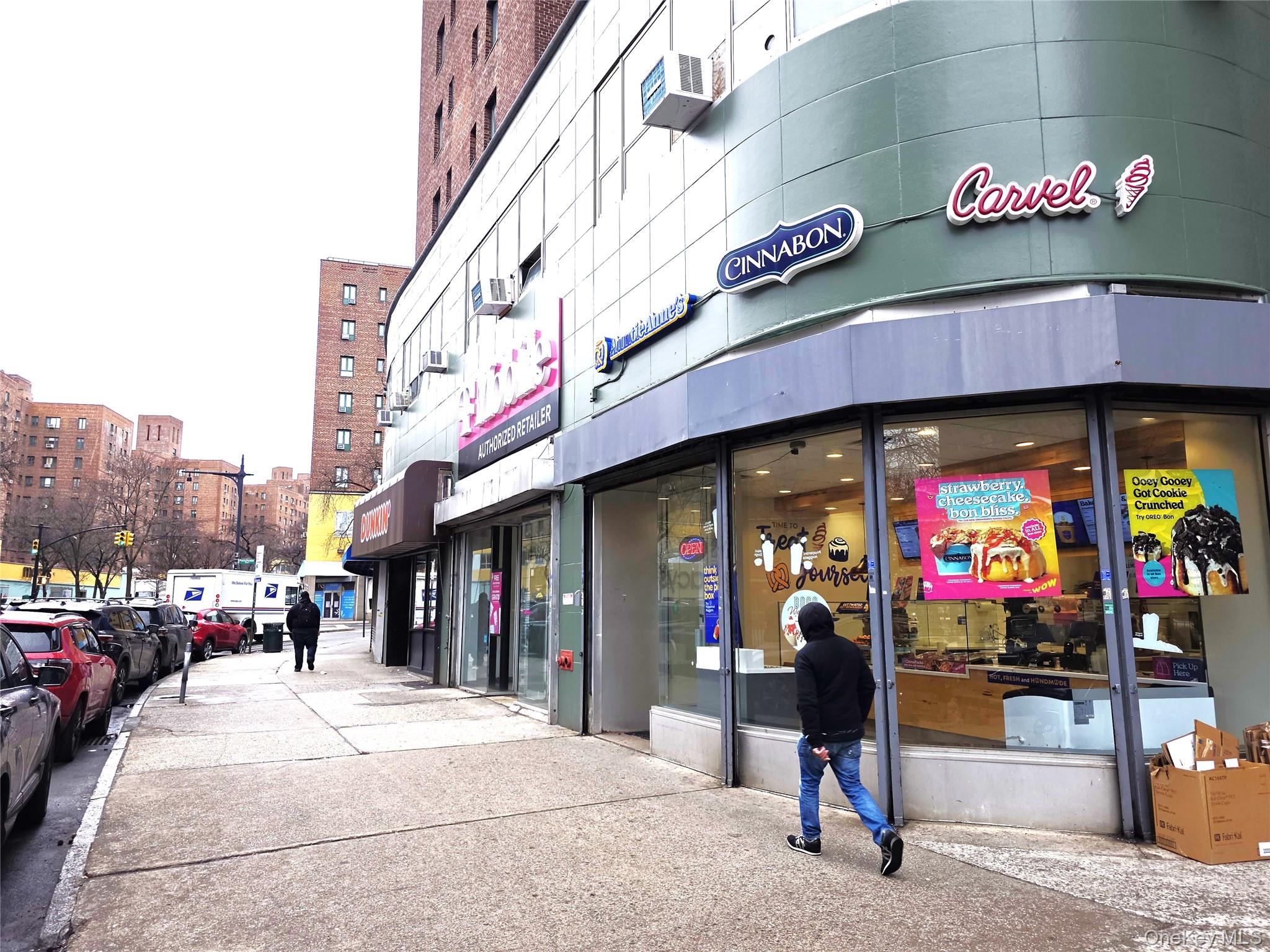 #19 photo, 1332 Metropolitan Avenue, Bronx , NY 10462