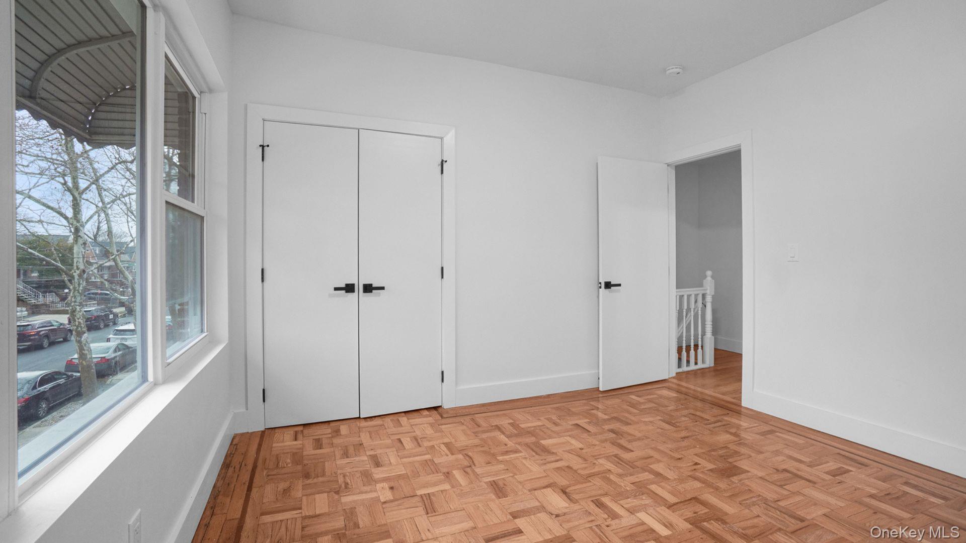 #15 photo, 4365 De Reimer Avenue, Bronx , NY 10466